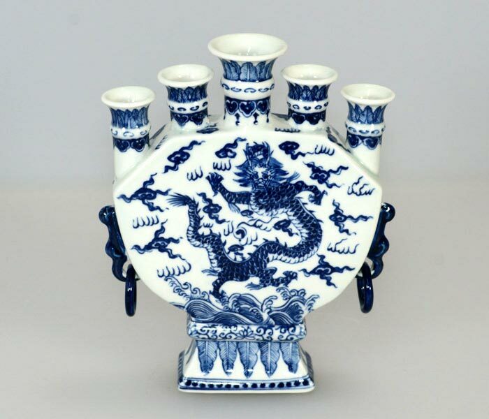 居家開運五福龍騰青花瓷五孔花瓶