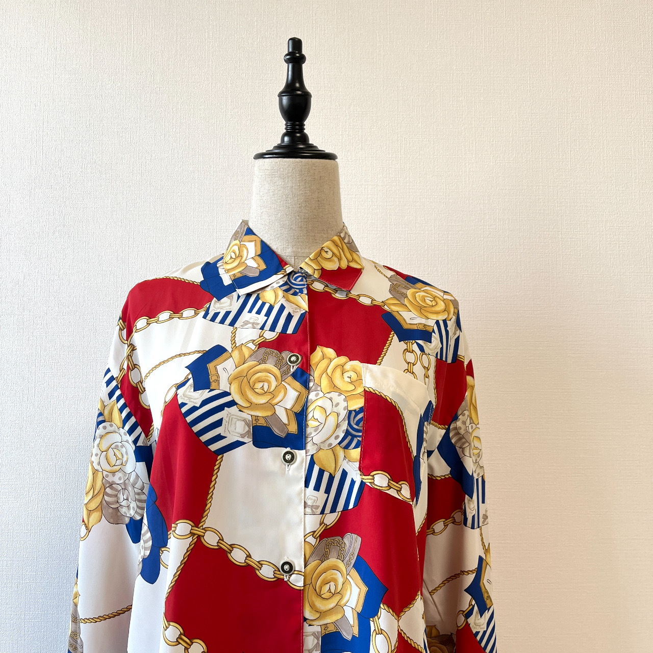 日本製紅色玫瑰花巴洛克上衣