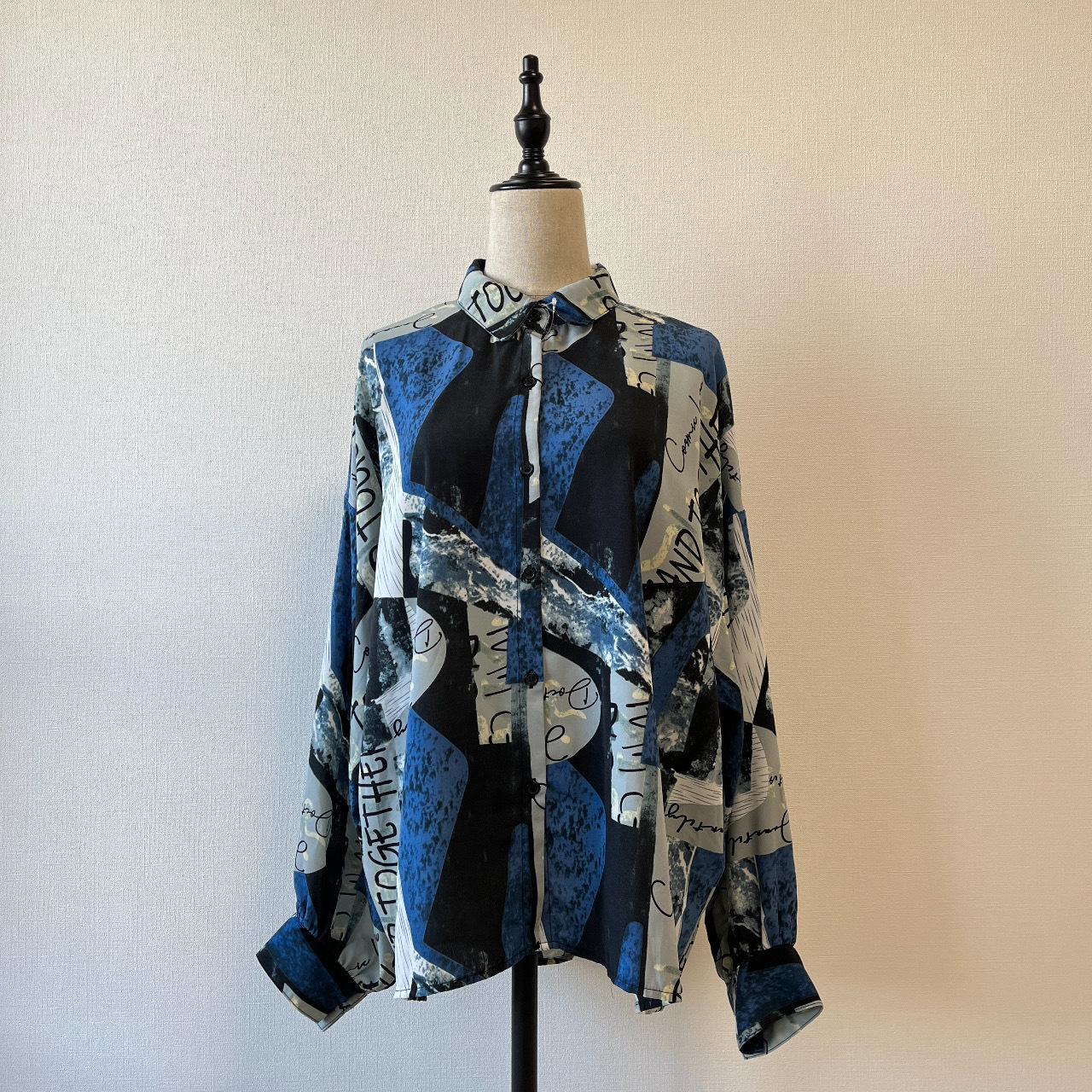 藍色型格Oversize英文字母古著上衣