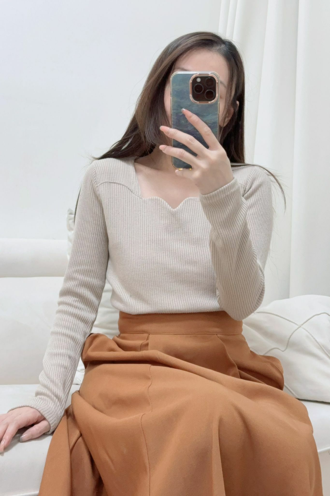 TOP#6649 🤍框框心型波浪上衣