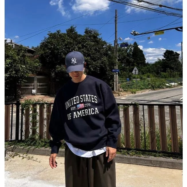 6353 UNITED STATES 刺繡大學T