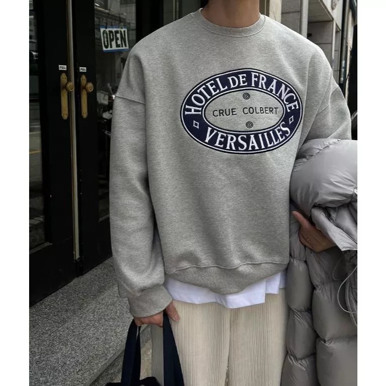 6356 CRUE COLBERT大學T