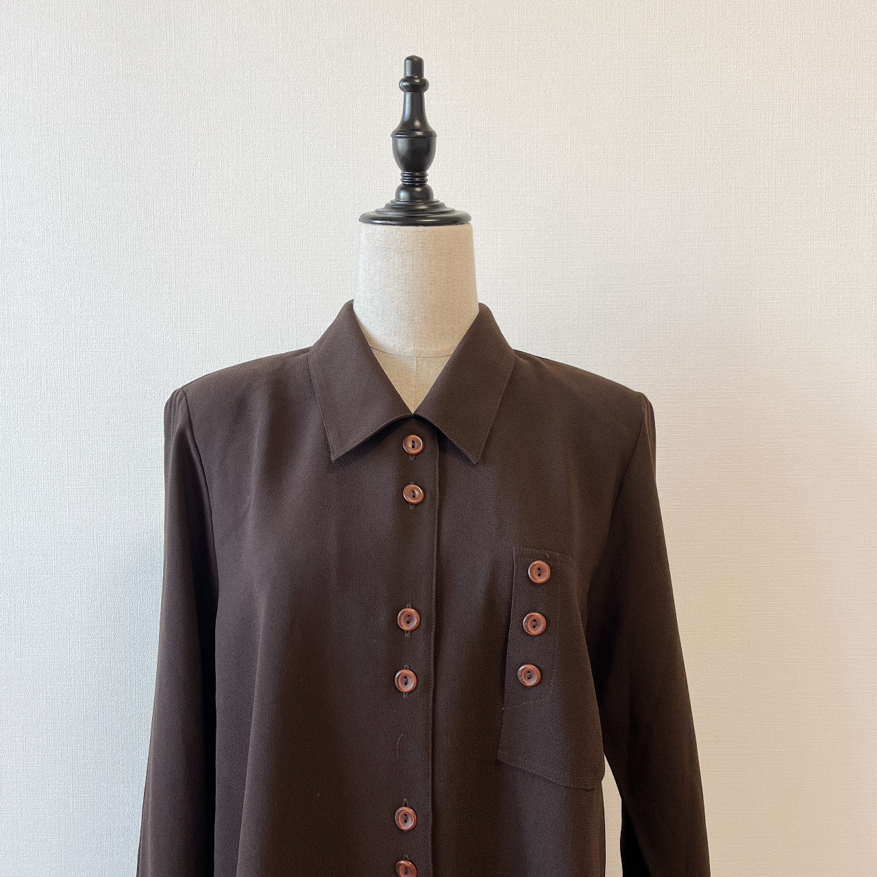 可愛啡色密集鈕扣古著上衣