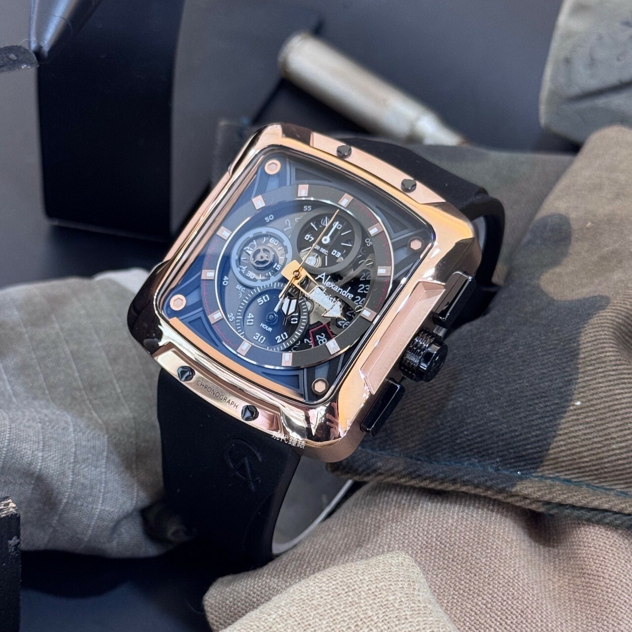 【Alexandre Christie亞力克麗 AC錶】耐人尋問的經典 3030 GC系列 氟橡膠款3030GCRBRBA 42mm現代鐘錶