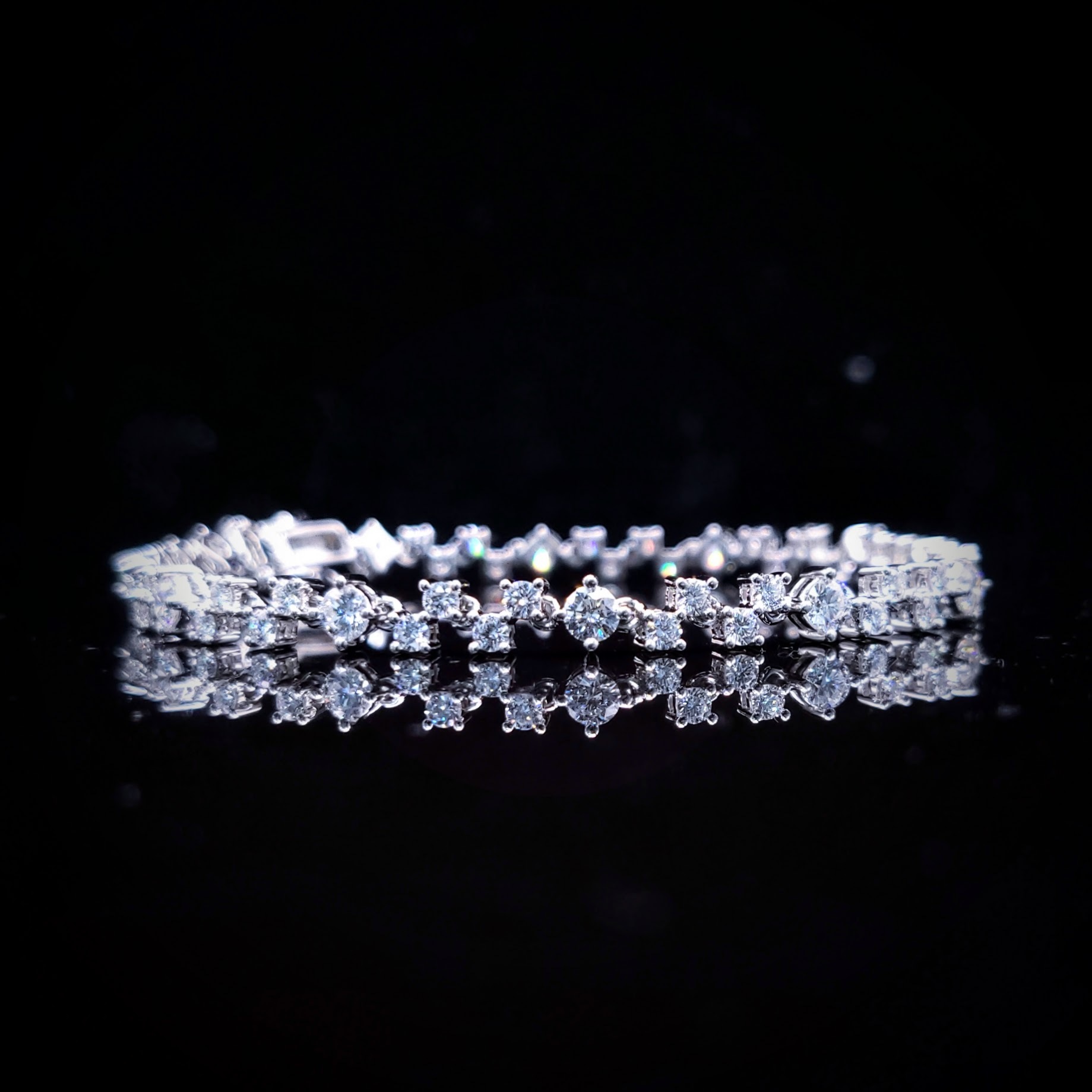 全新18K白金2卡35份鑽石手鍊