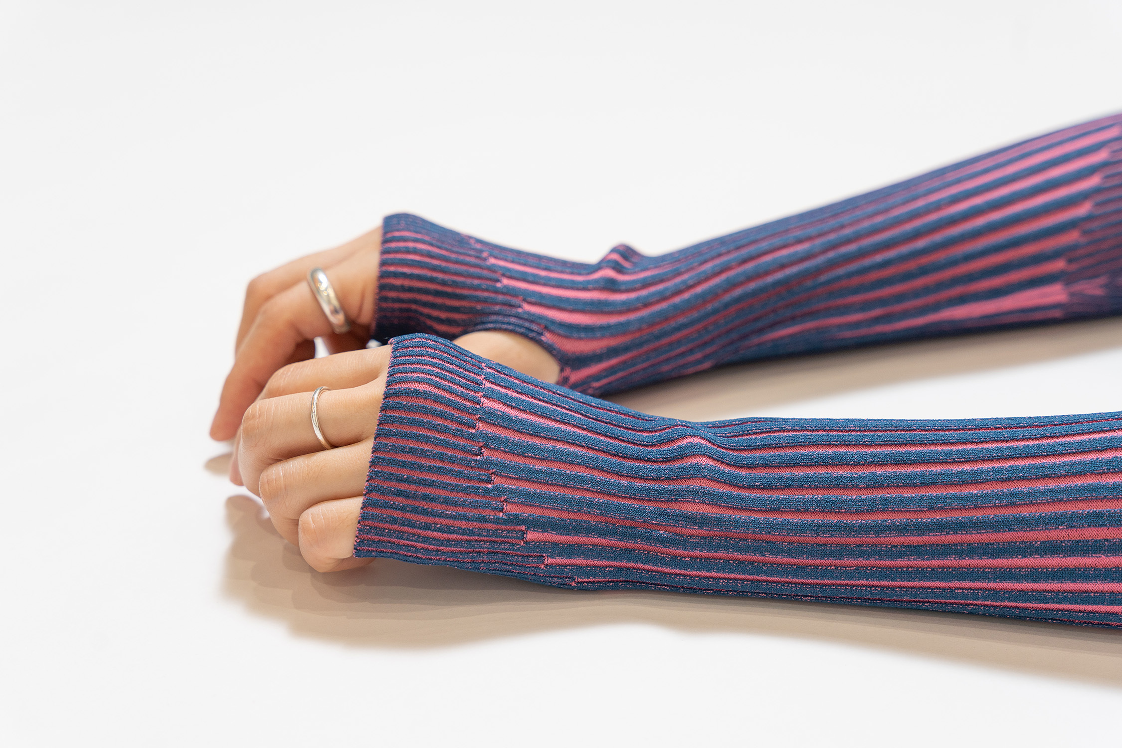 Silvier9 雙色流線型袖套（粉）