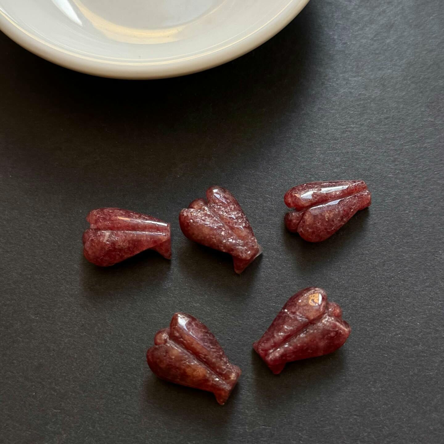 [原石] 草莓晶 迷你天使