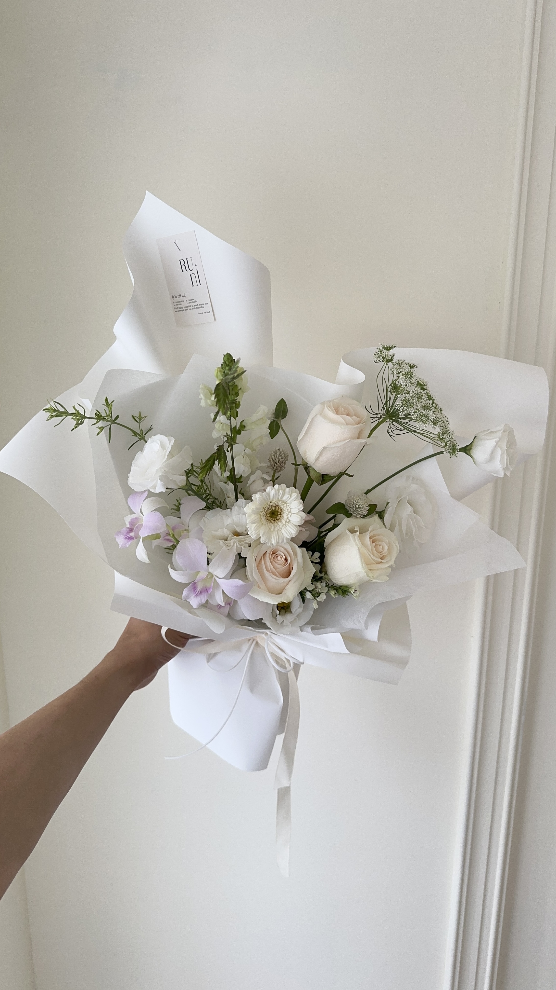 清晨綠意 - 客製白綠色系鮮花花束