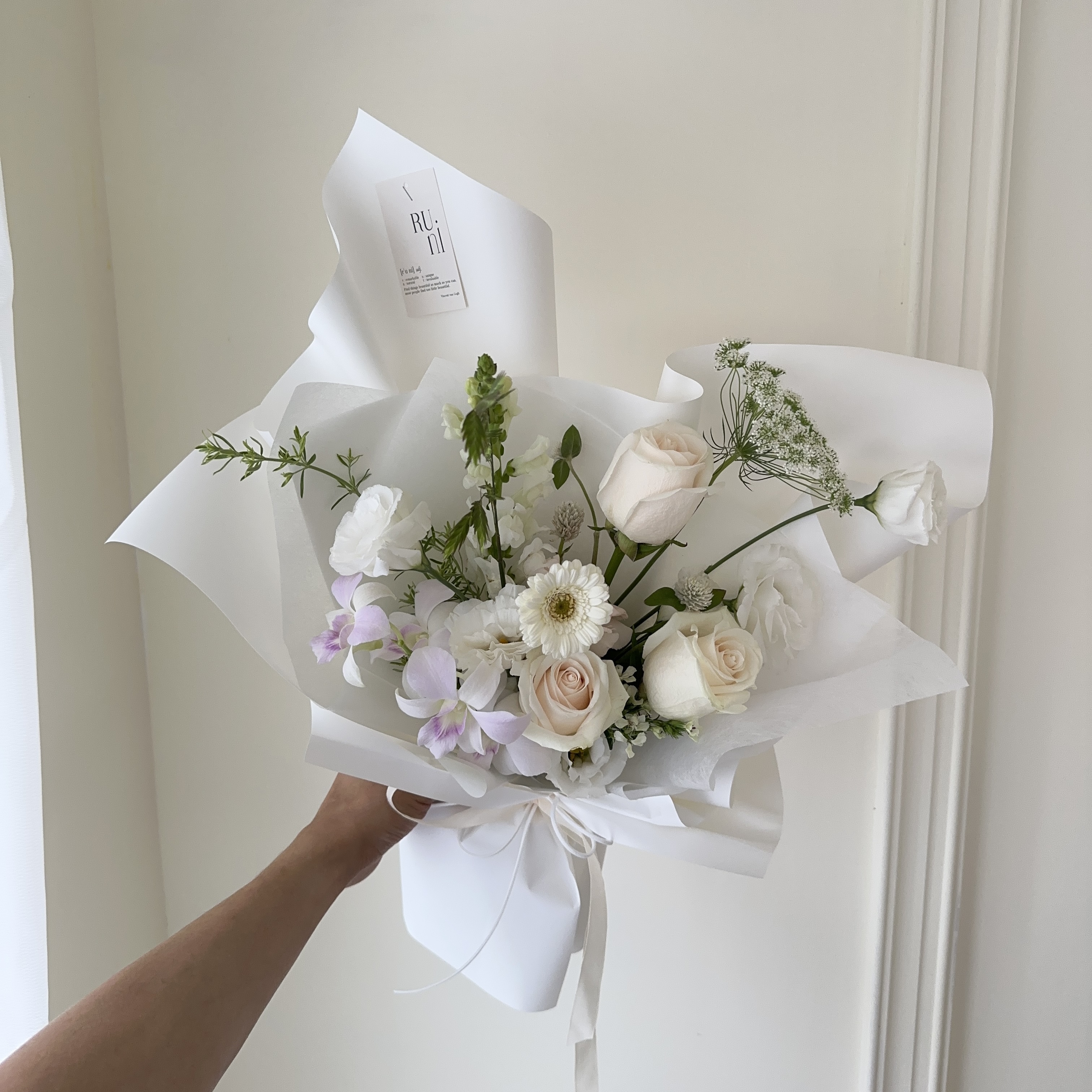 清晨綠意 - 客製白綠色系鮮花花束
