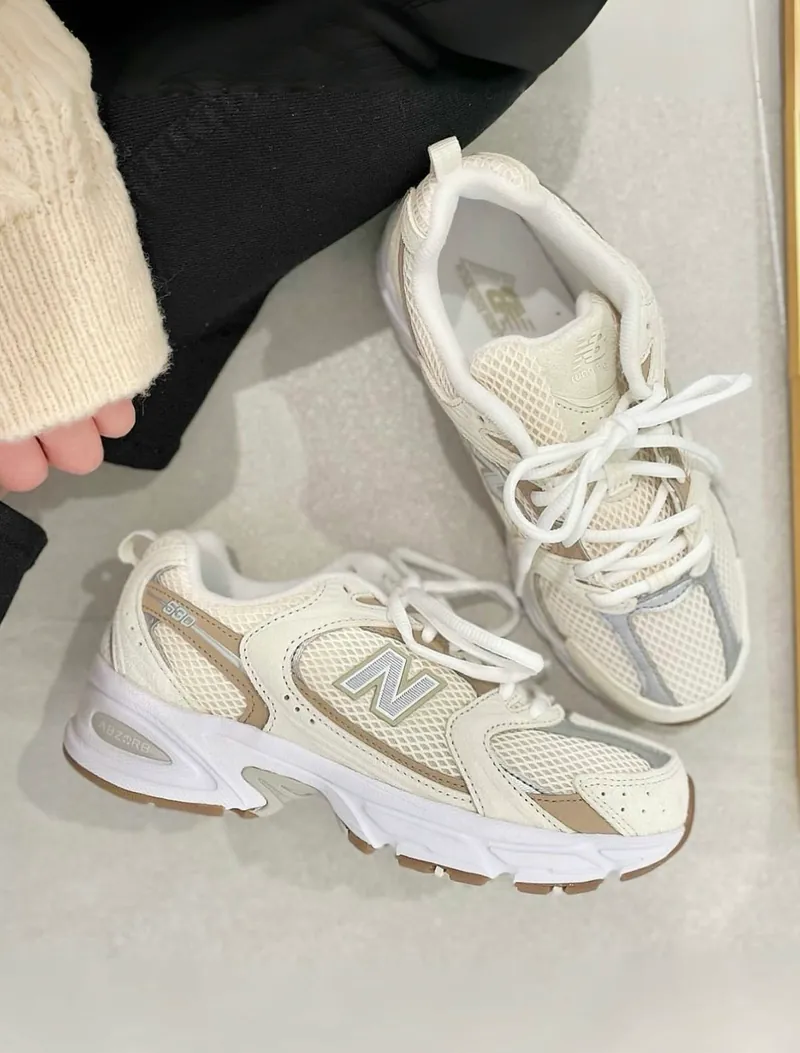 NEW BALANCE 530 栗子奶油