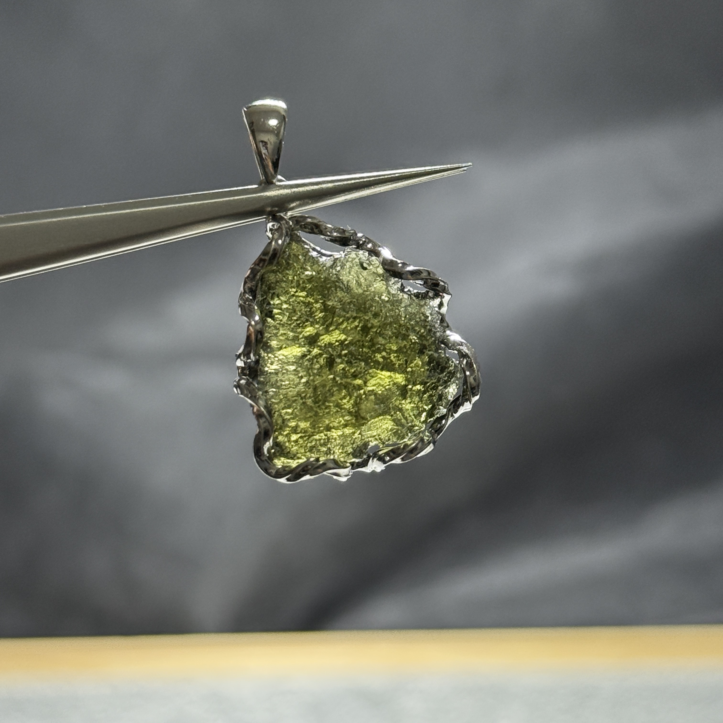 捷克隕石 / 綠隕石吊墜 FX1616