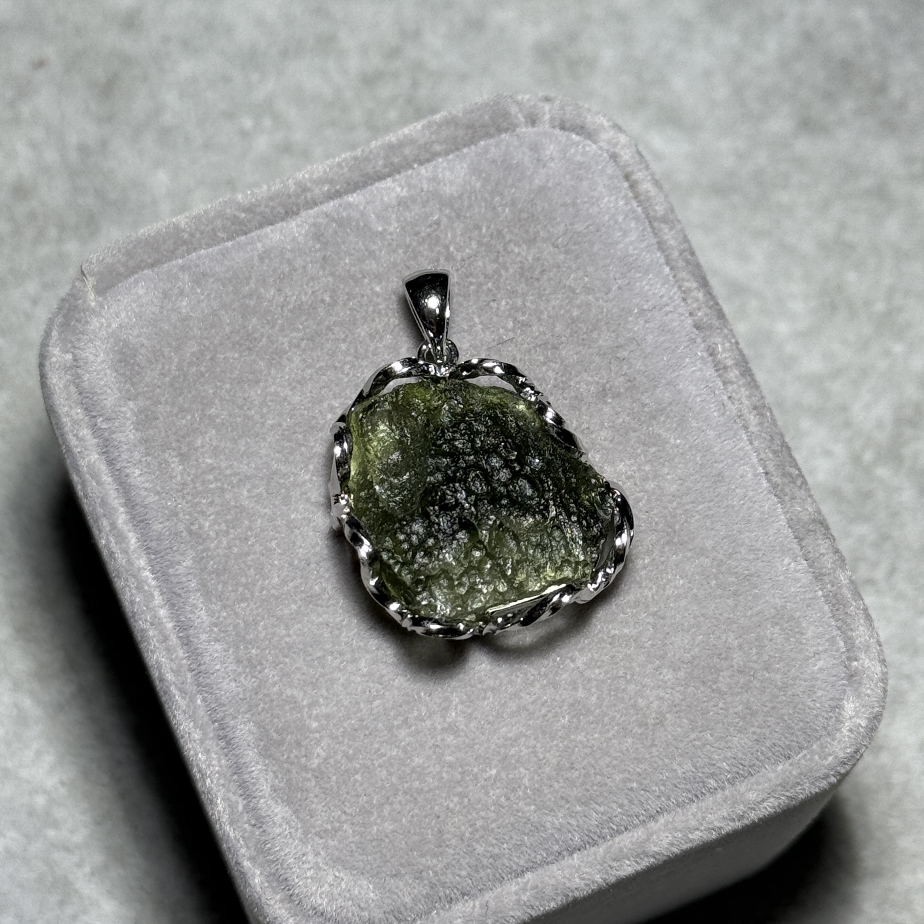 捷克隕石 / 綠隕石吊墜 FX1615
