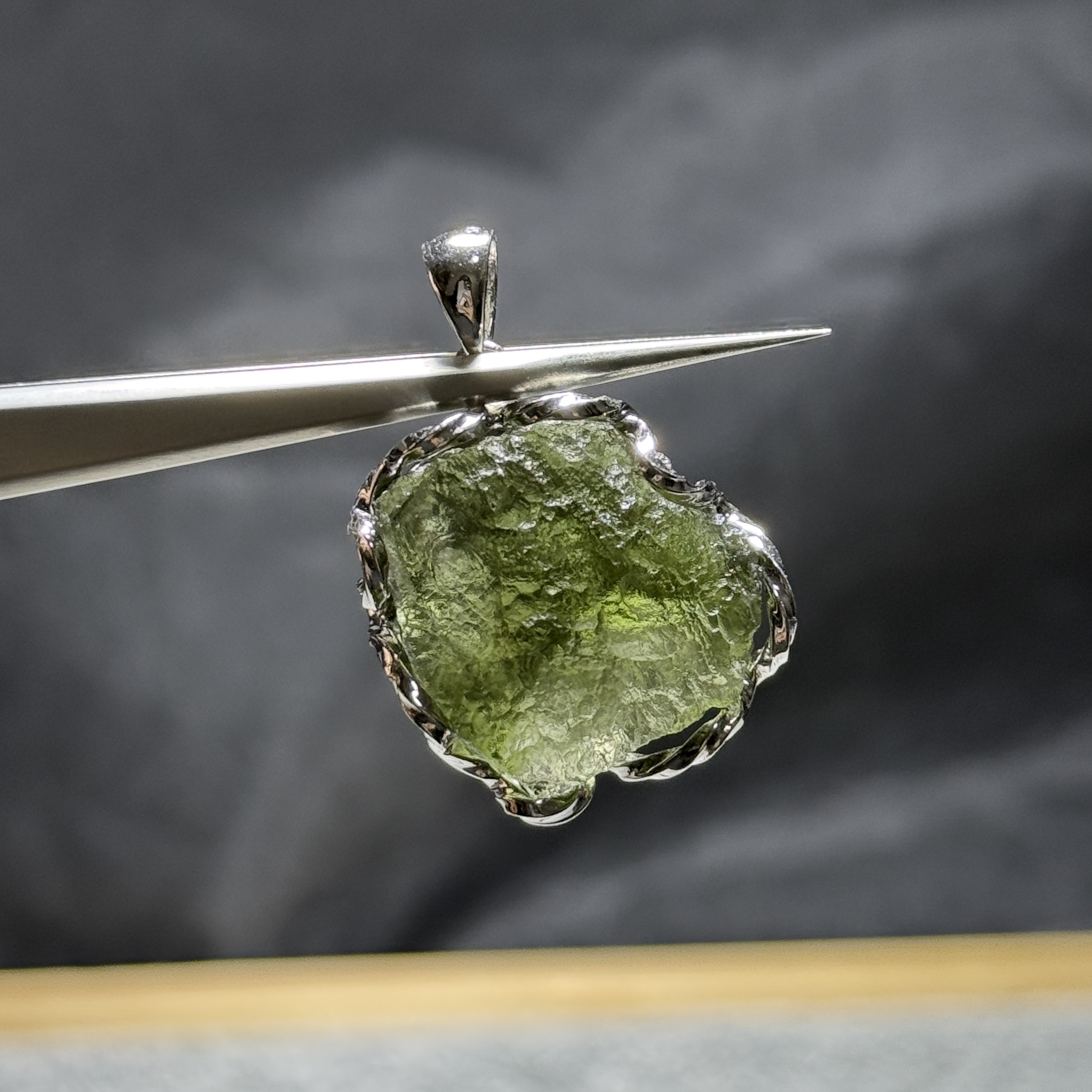 捷克隕石 / 綠隕石吊墜 FX1615