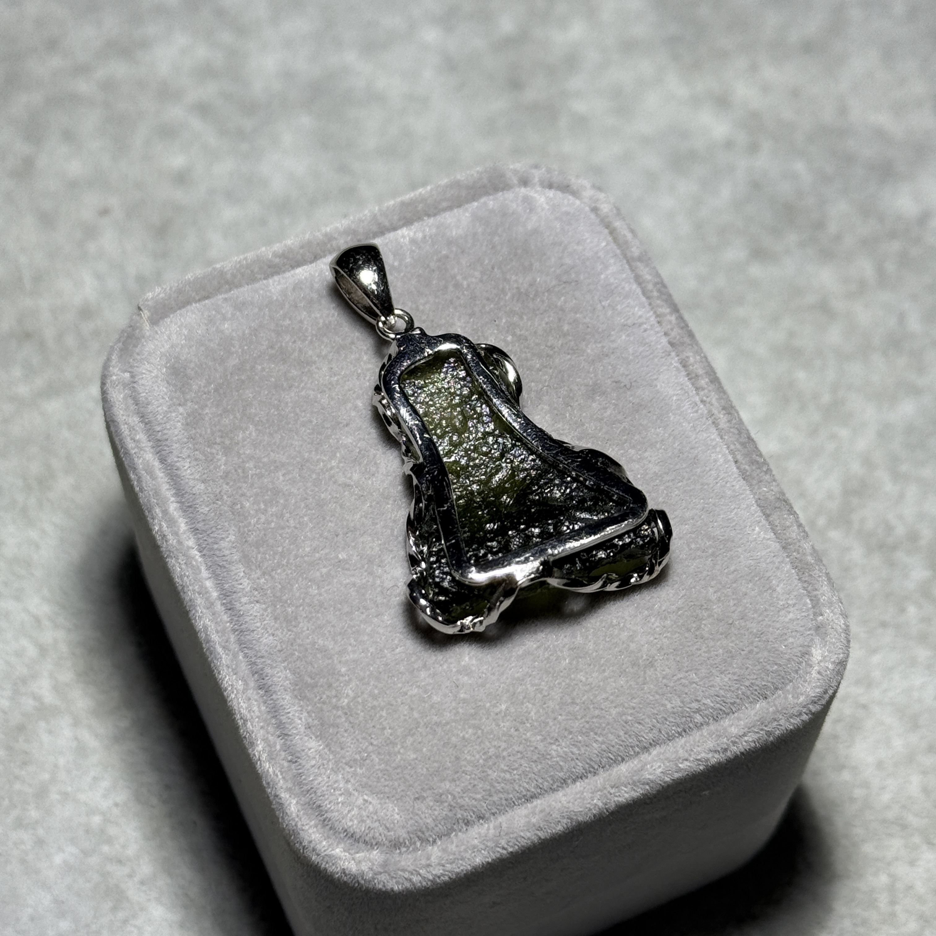 捷克隕石 / 綠隕石吊墜 FX1610