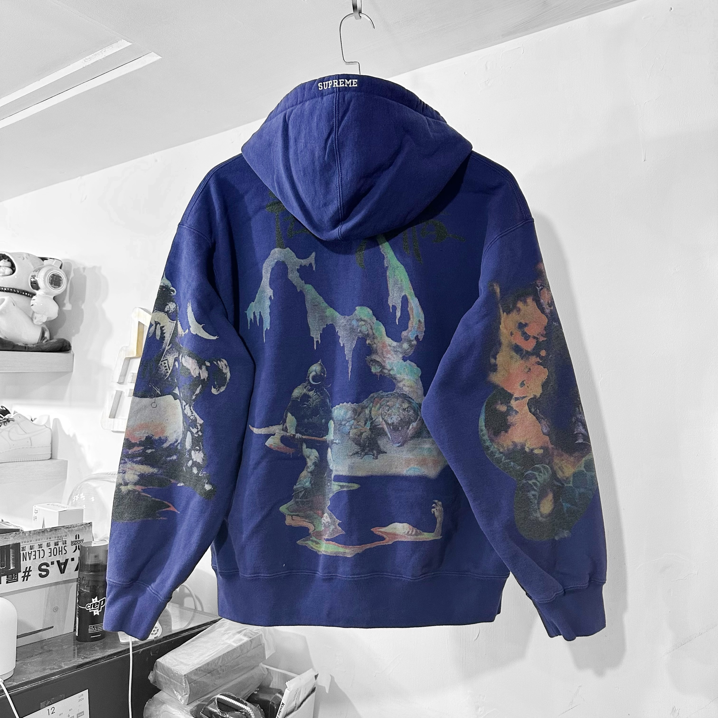 Supreme/Frank Frazetta Zip Up Hooded Sweatshirt  Washed Navy