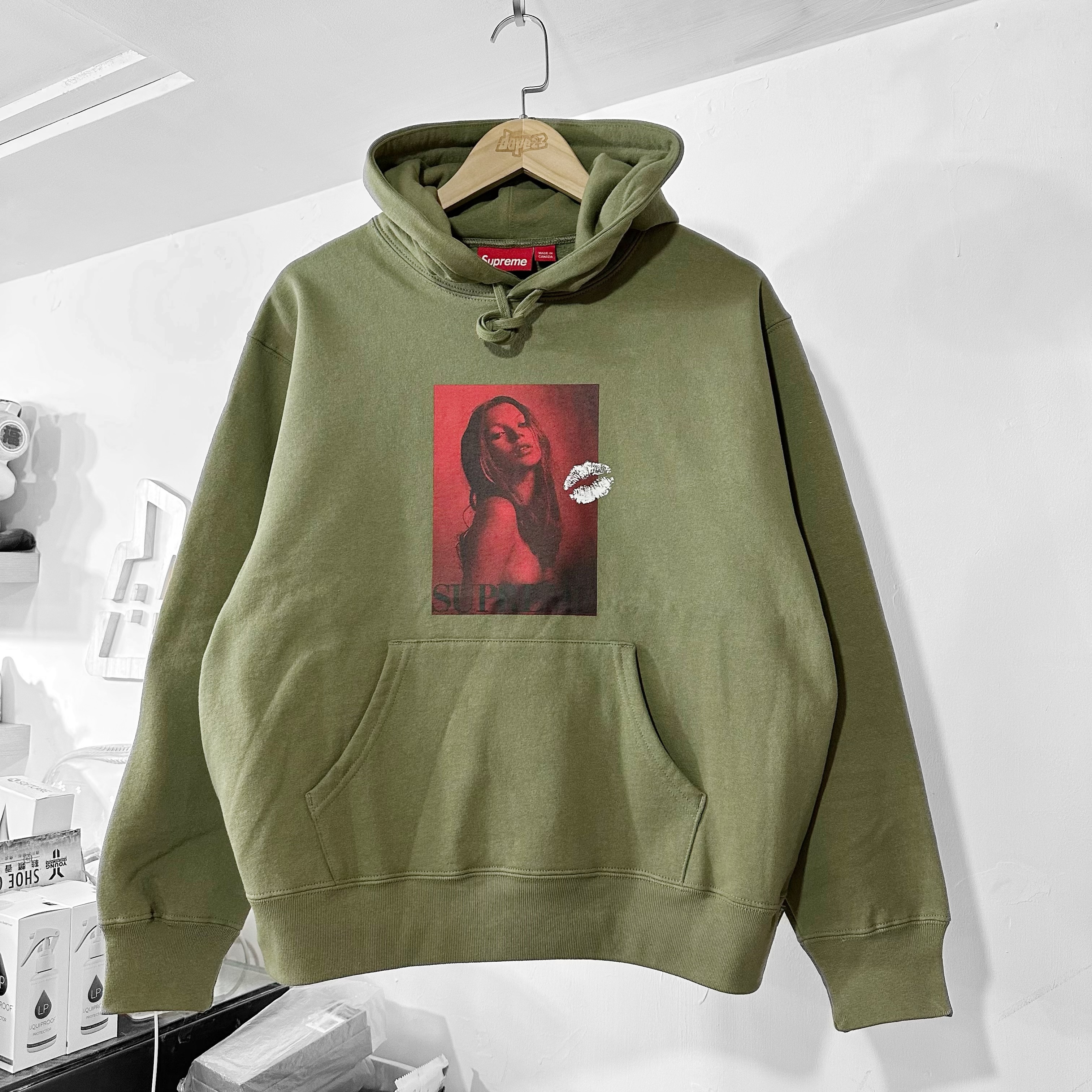 SUPREME KATE MOSS HOODED SWEATSHIRT OLIVE