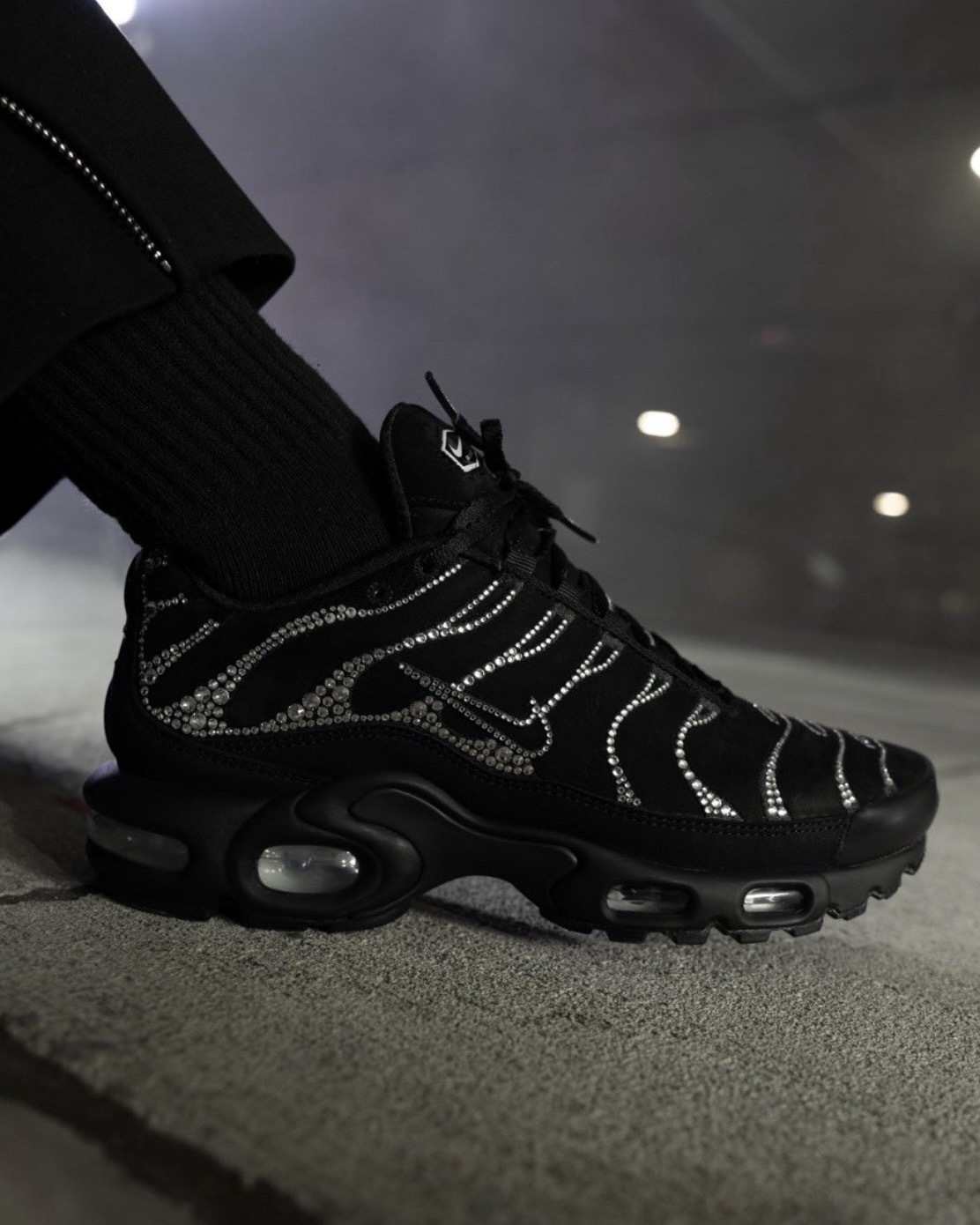 【Focus Store】預購 Swarovski x Nike Wmns Air Max Plus "Moonlight" 月光 FZ4237-001