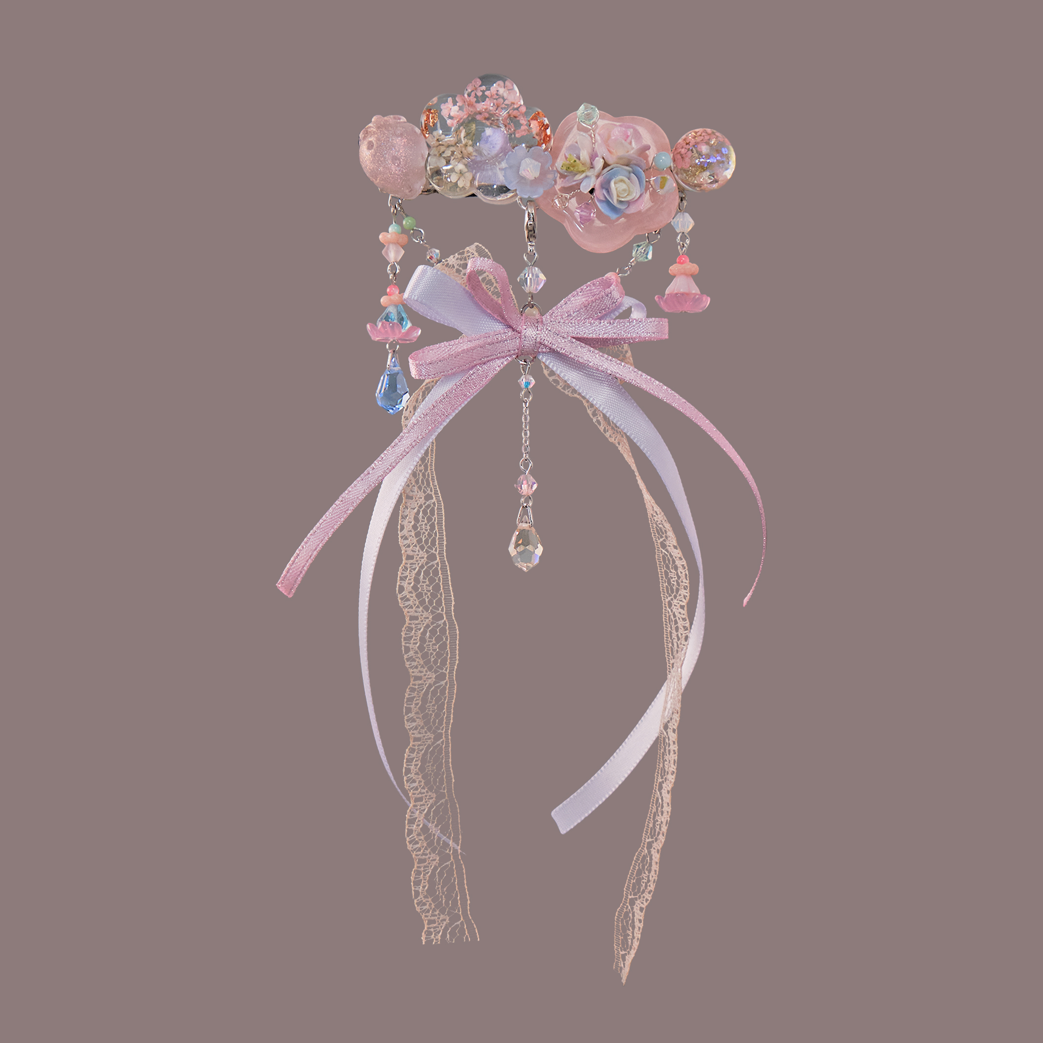 Strawberry Sugar Glazed Wagashi Carrie Clip with Detachable Bow