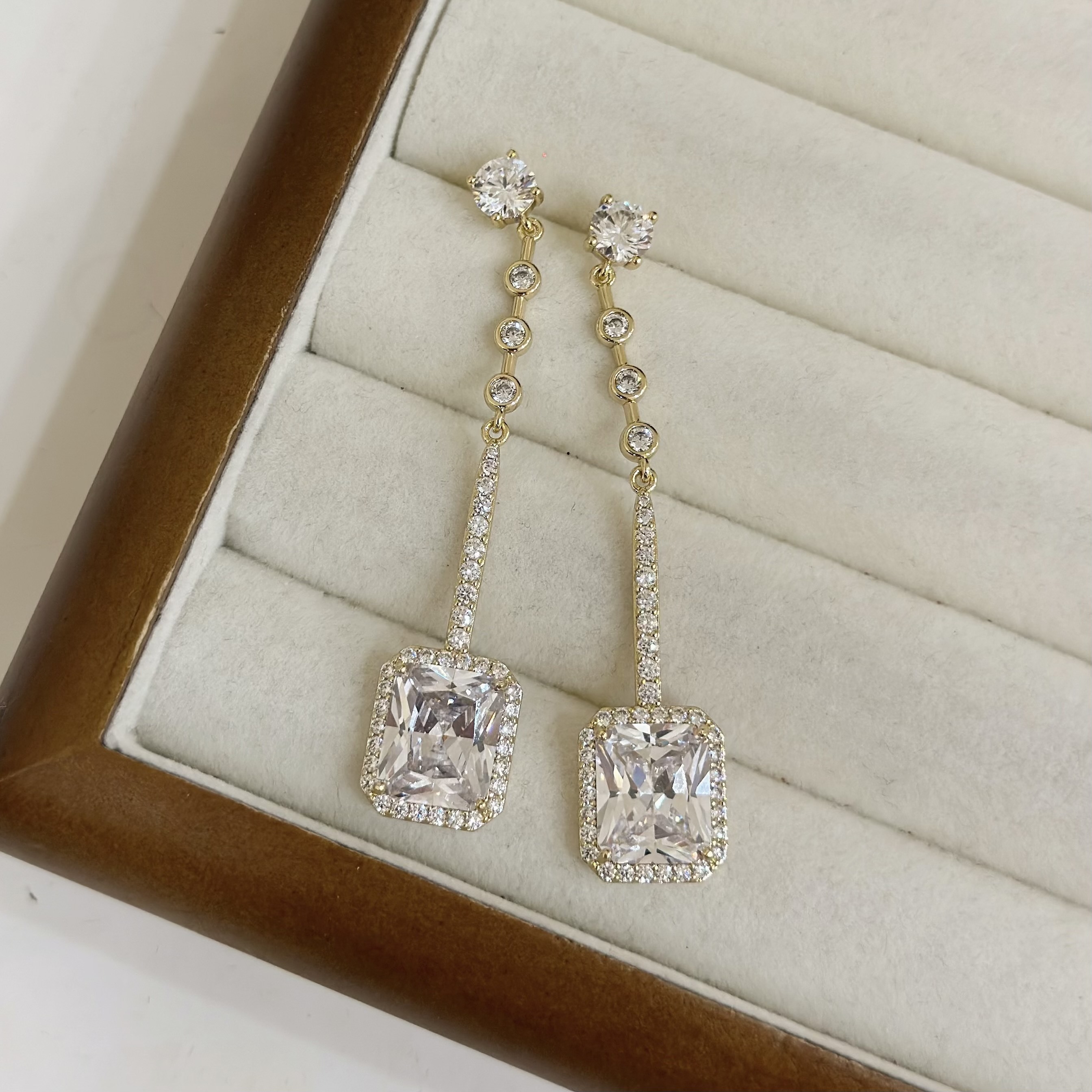 532方塊排鑽垂吊