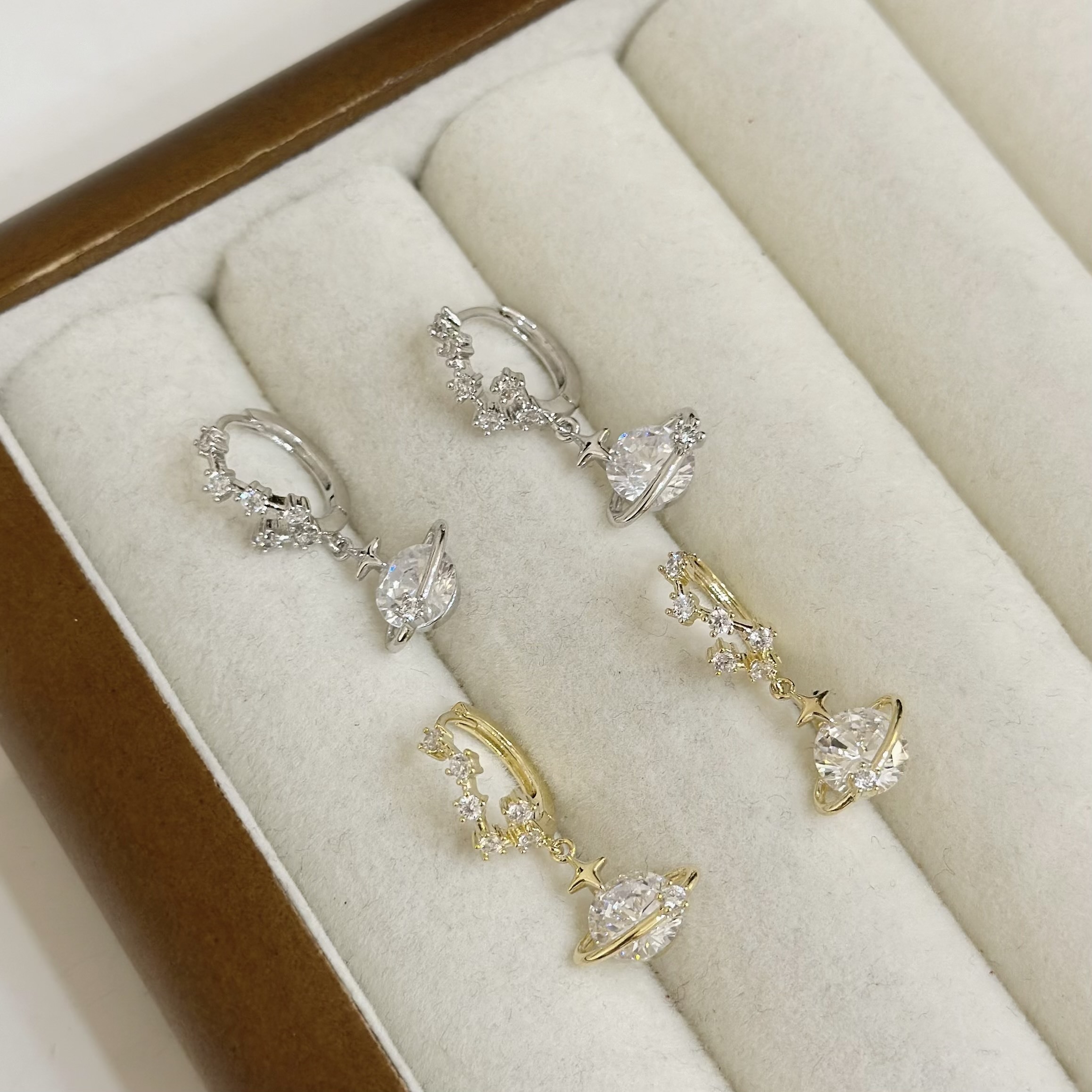 547滿鑽星芒星球易扣