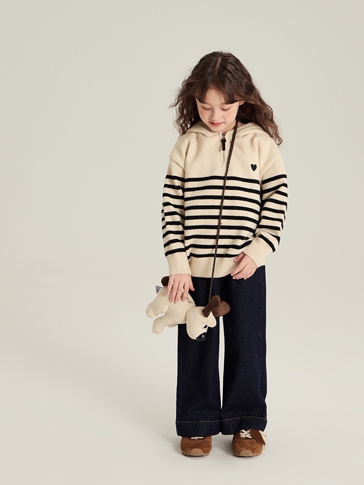 加厚條紋愛心針織上衣
