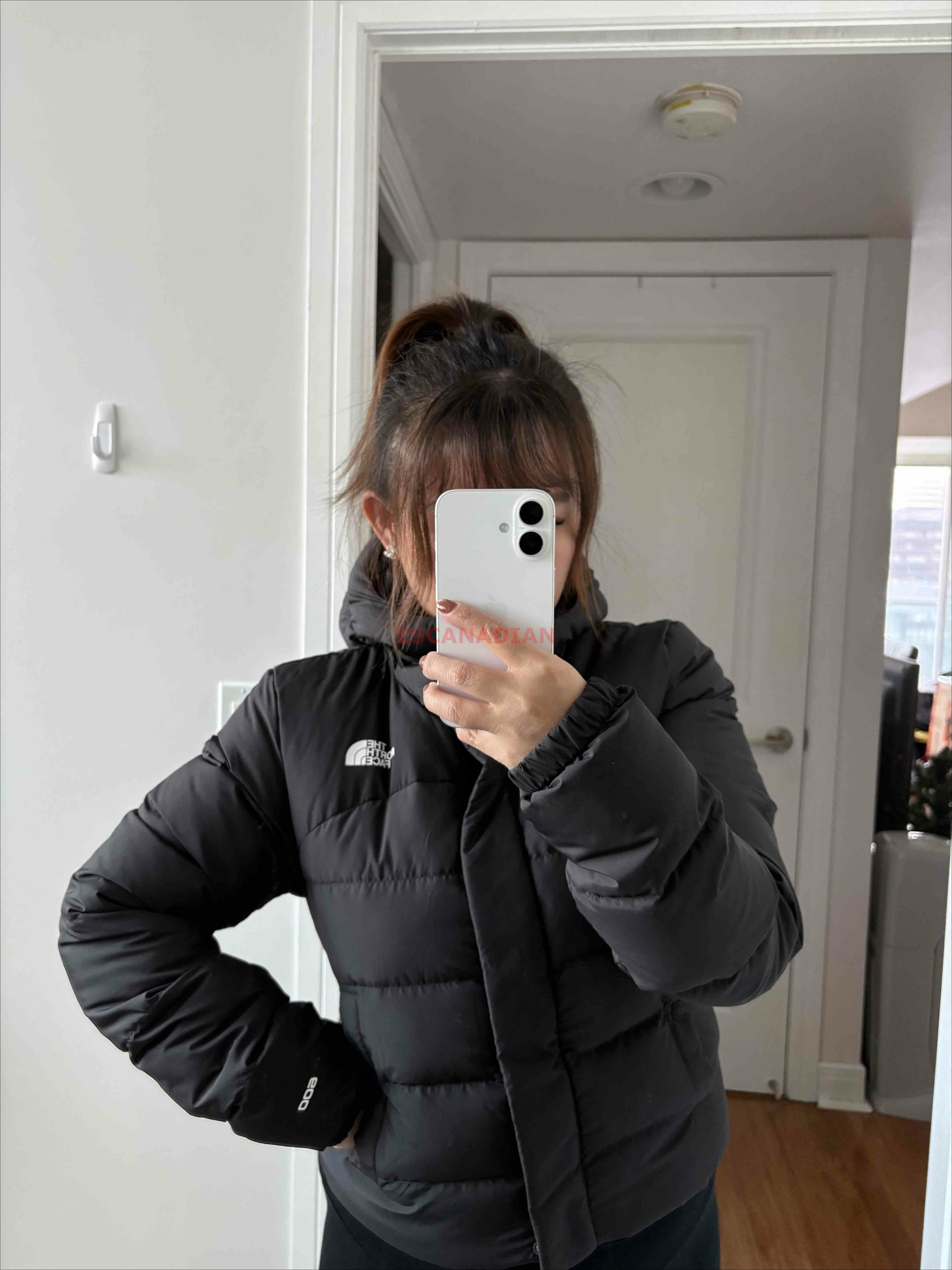 THE NORTH FACE 女大人 600系列 防潑水 蓬鬆羽絨 連帽外套 (小短版)