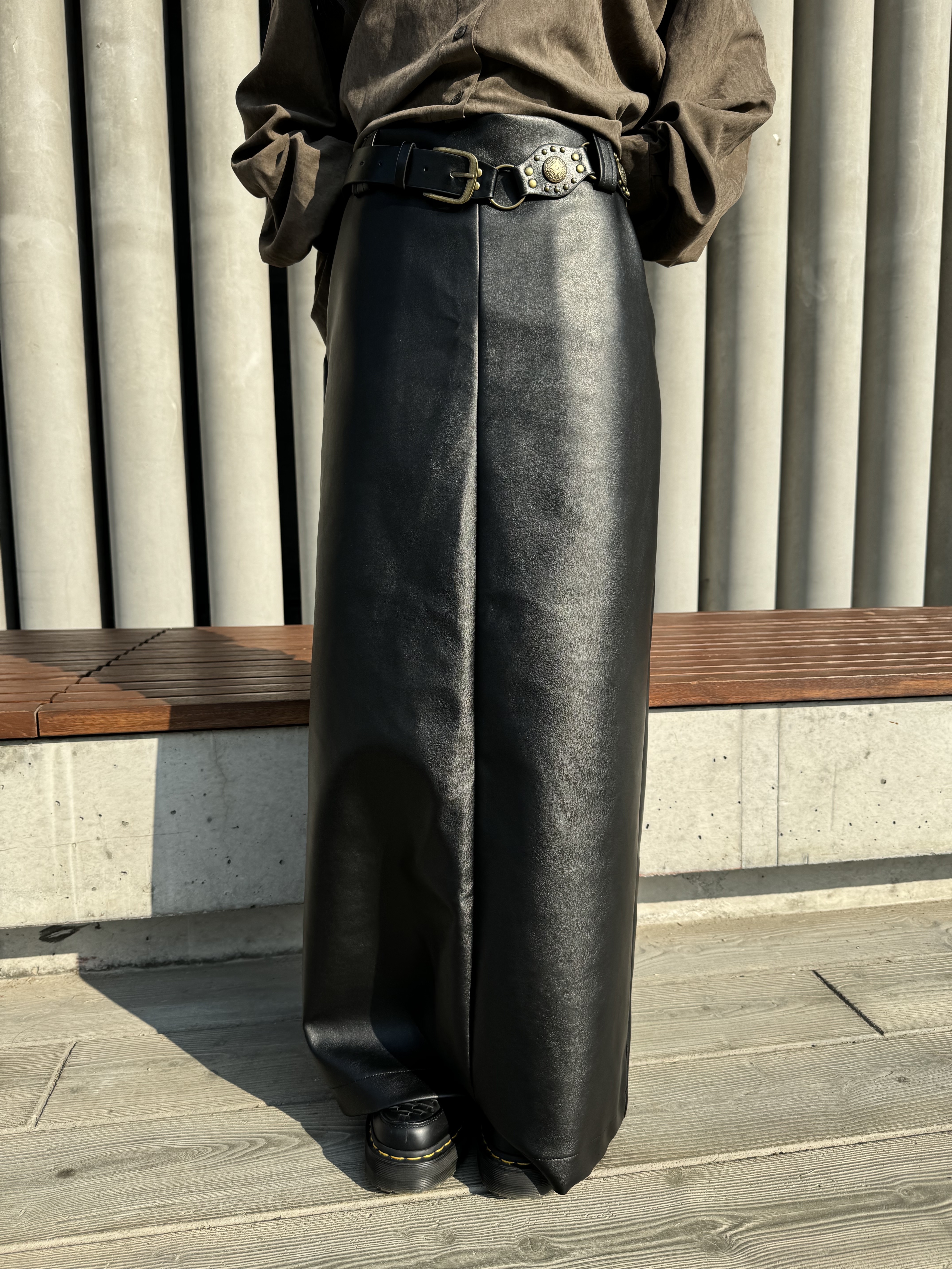 推薦高個子！顯瘦後開叉皮裙