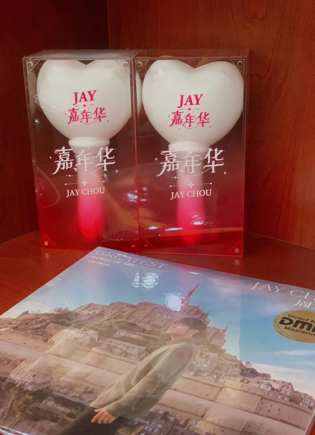 #現貨 訂製繁體版 周杰倫 JAY CHOU 嘉年華演唱會 粉色 漸變 手燈收藏盒 收納盒