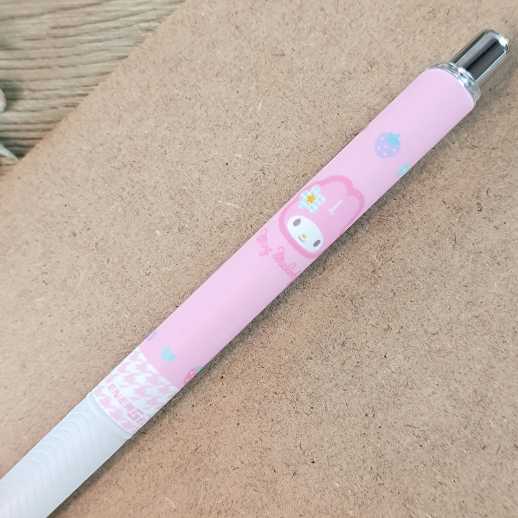 日本Pentel ENERGEL 極速鋼珠筆 0.5/黑芯 三麗鷗聯名款 共五款