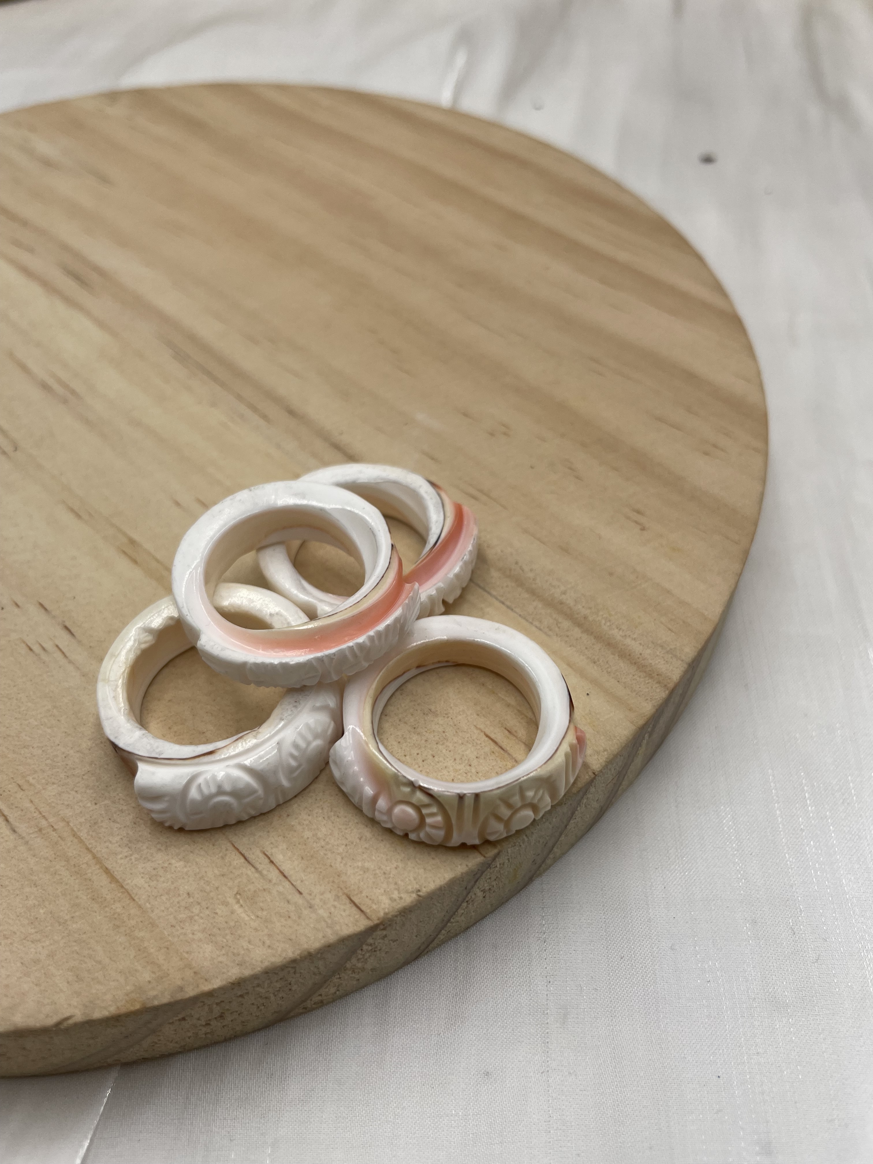 F-No.11白-圖騰貝殼戒指18cm