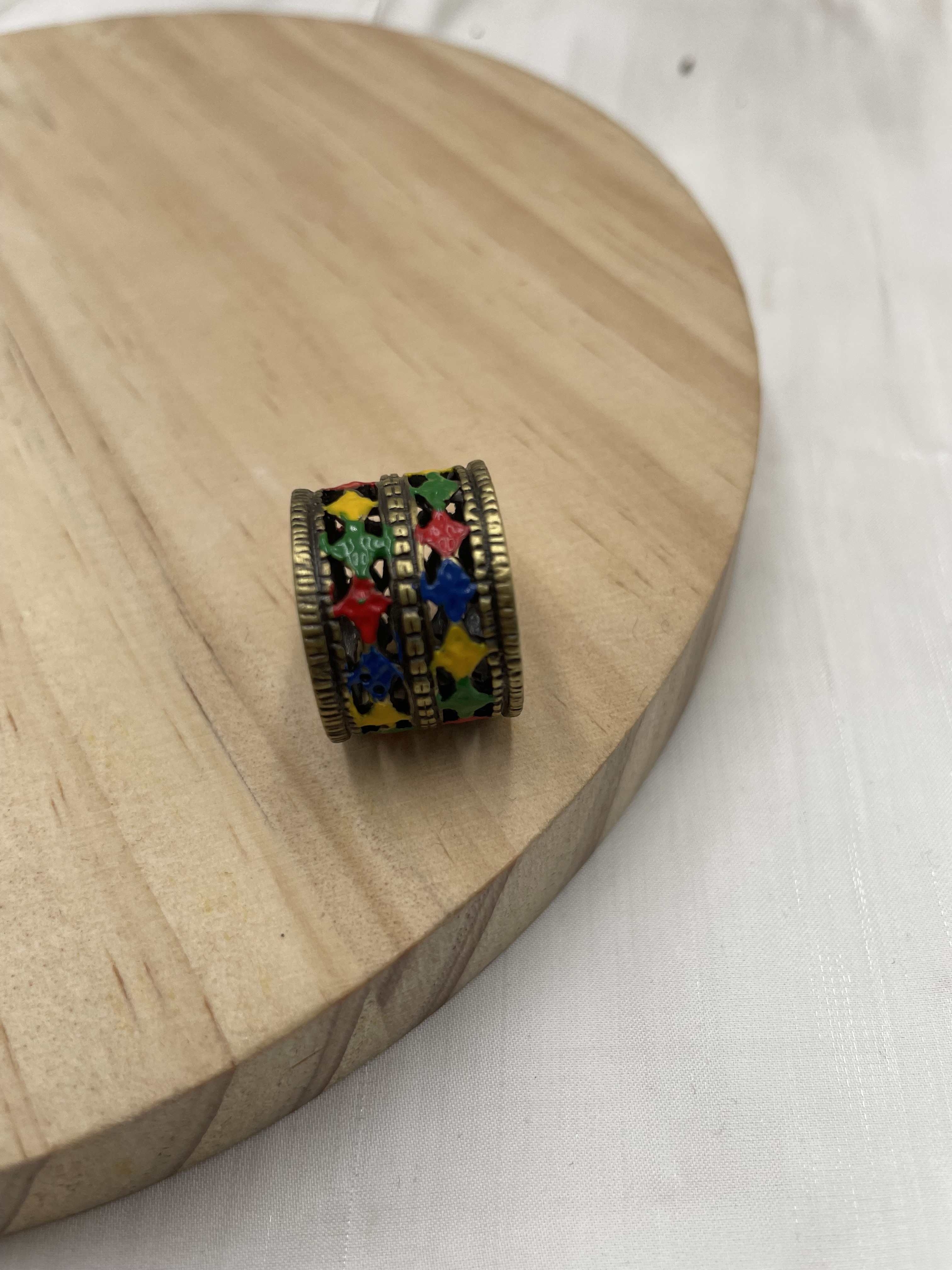 F-No.4銅-紅黃綠藍圖騰戒指18cm