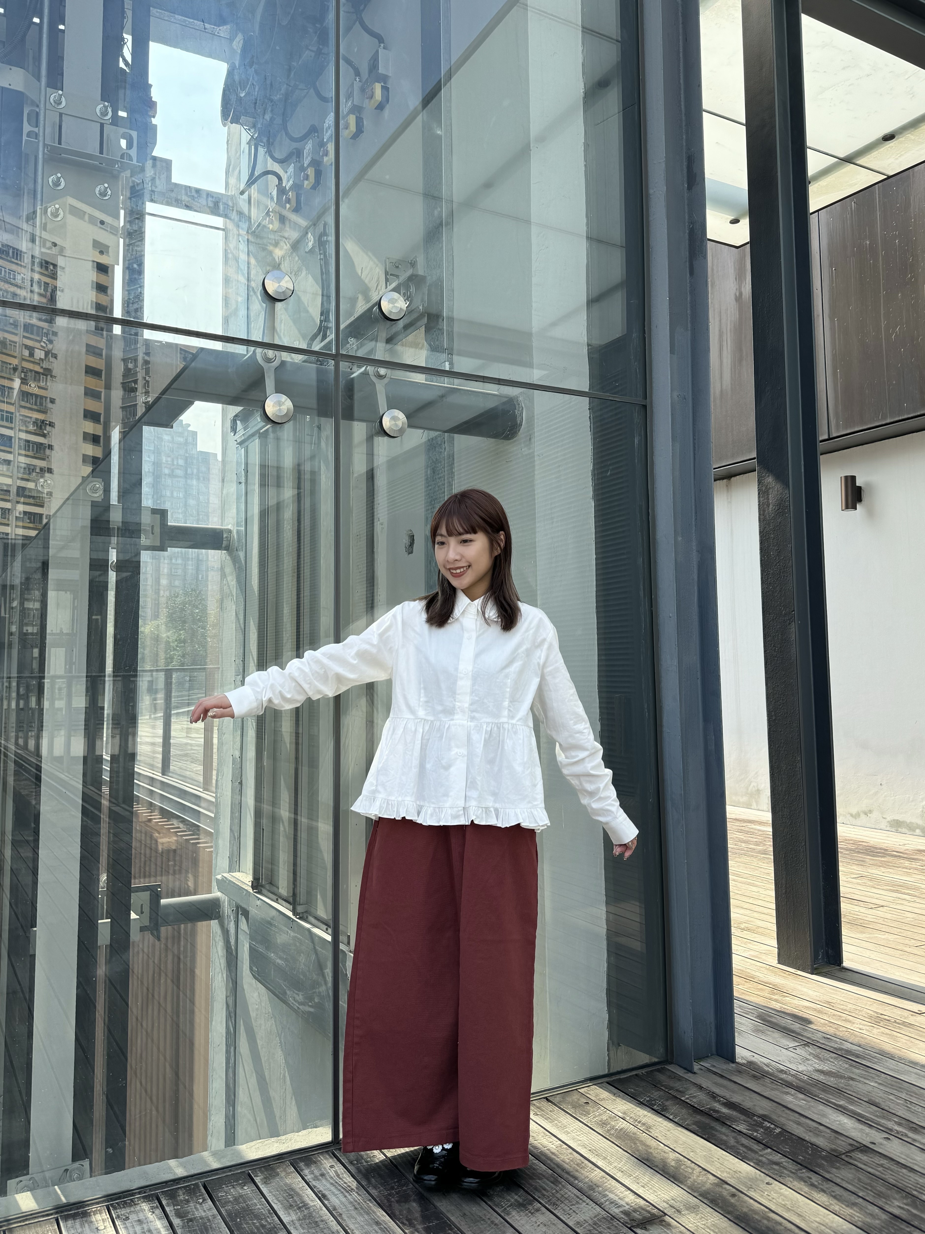 娃娃領ruffle尾恤 長袖