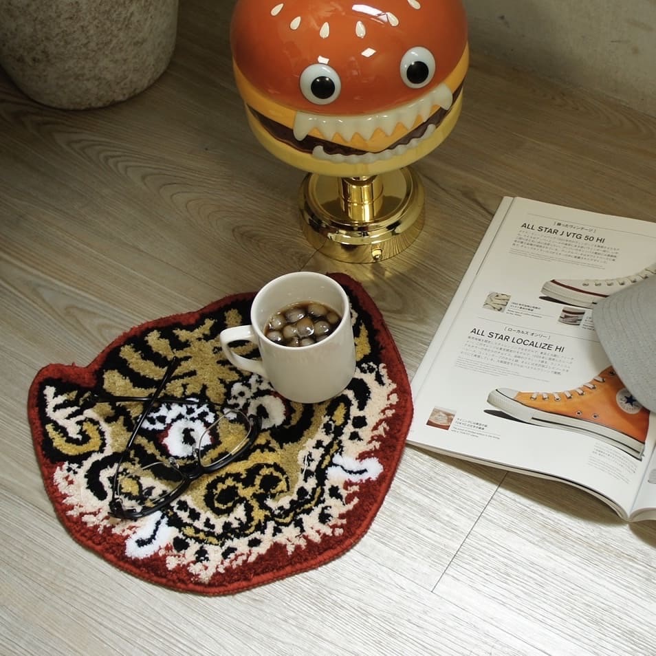 【現貨】RAW EMOTIONS 西藏虎頭地毯 TIGER