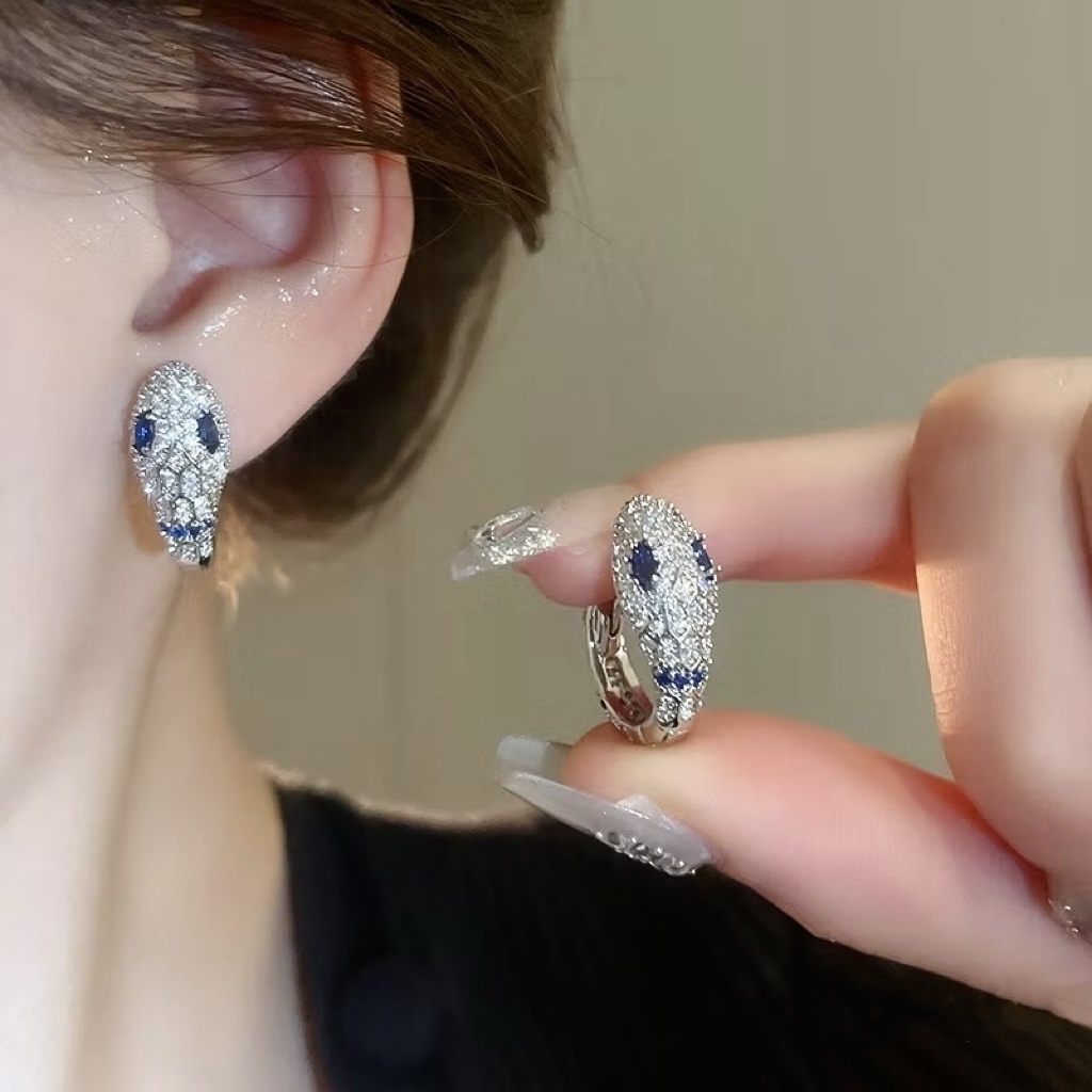 18k serpent高級白金鑽/藍鑽眼蛇”重磅立體耳釦釘