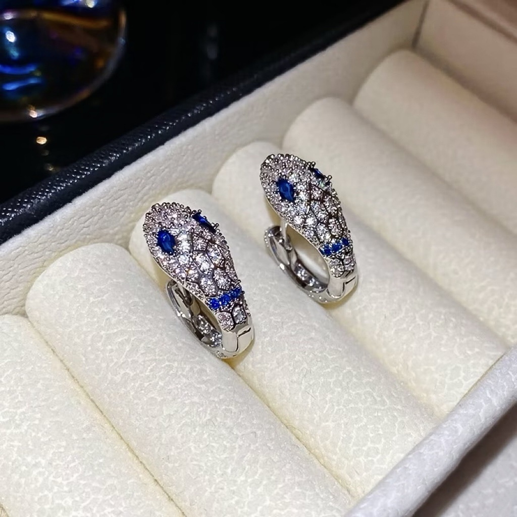 18k serpent高級白金鑽/藍鑽眼蛇”重磅立體耳釦釘