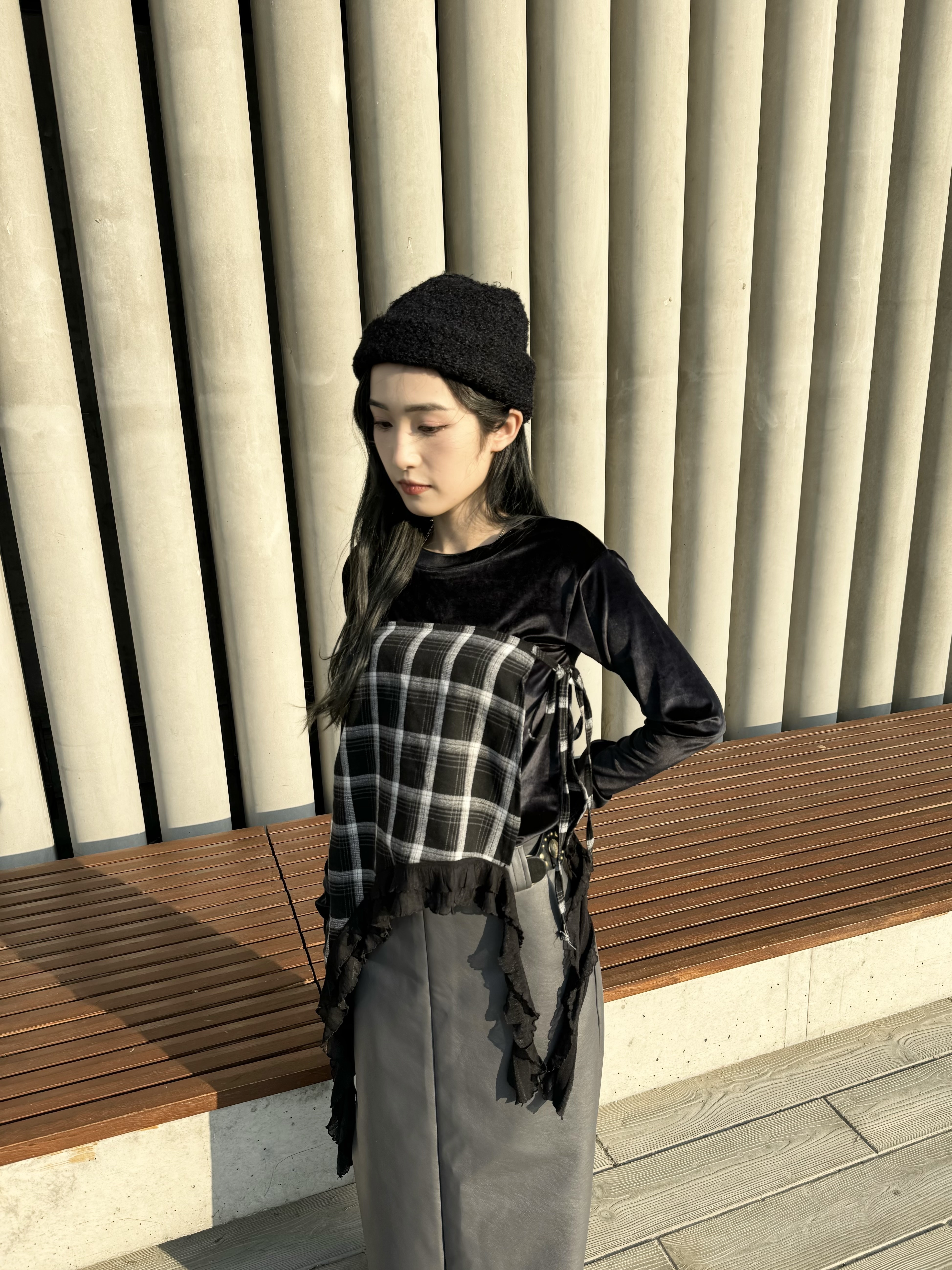 [兩色入] 多用途格仔圍巾/TOP( Black )