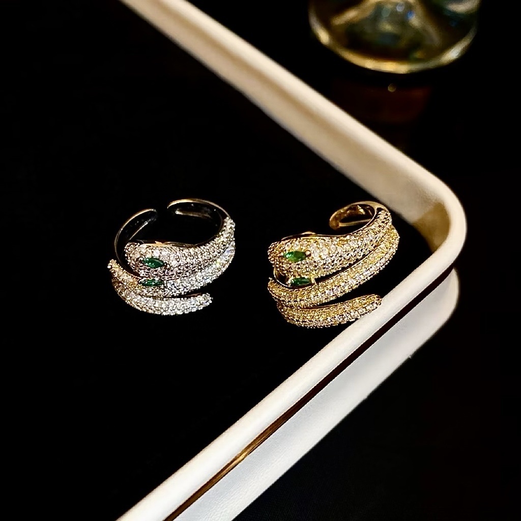 18k serpent高奢華滿鑽蛇身三層纏繞開口戒