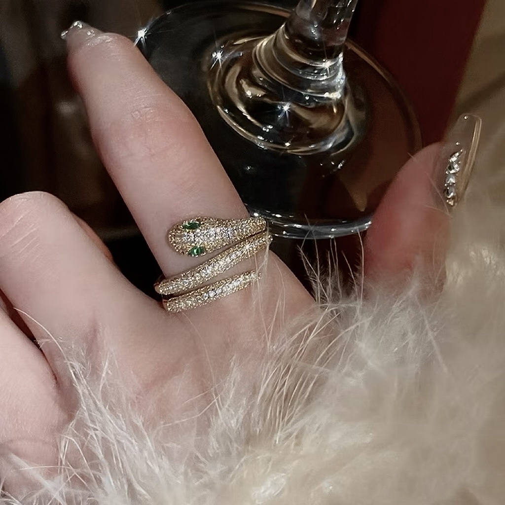 18k serpent高奢華滿鑽蛇身三層纏繞開口戒