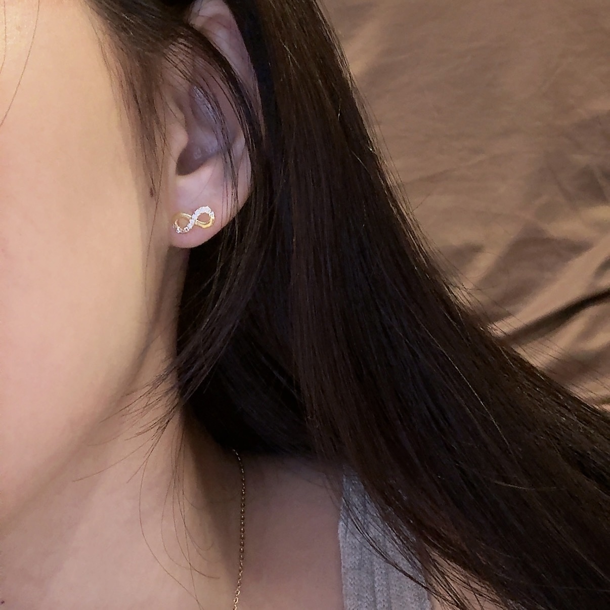 gold love”無盡浪漫連結金鑽小耳釘