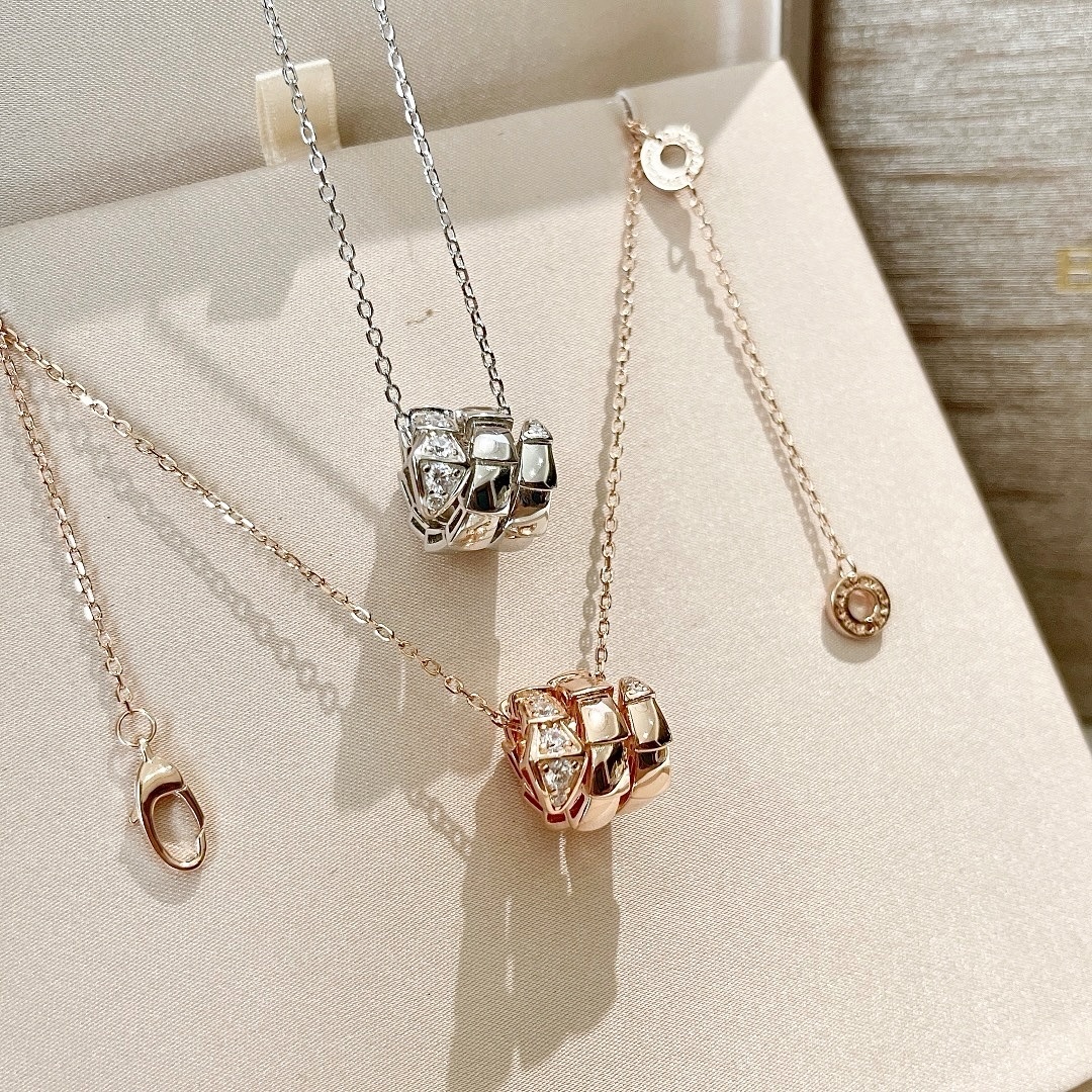 18k serpenti viper高奢定製半鑽蛇項鍊