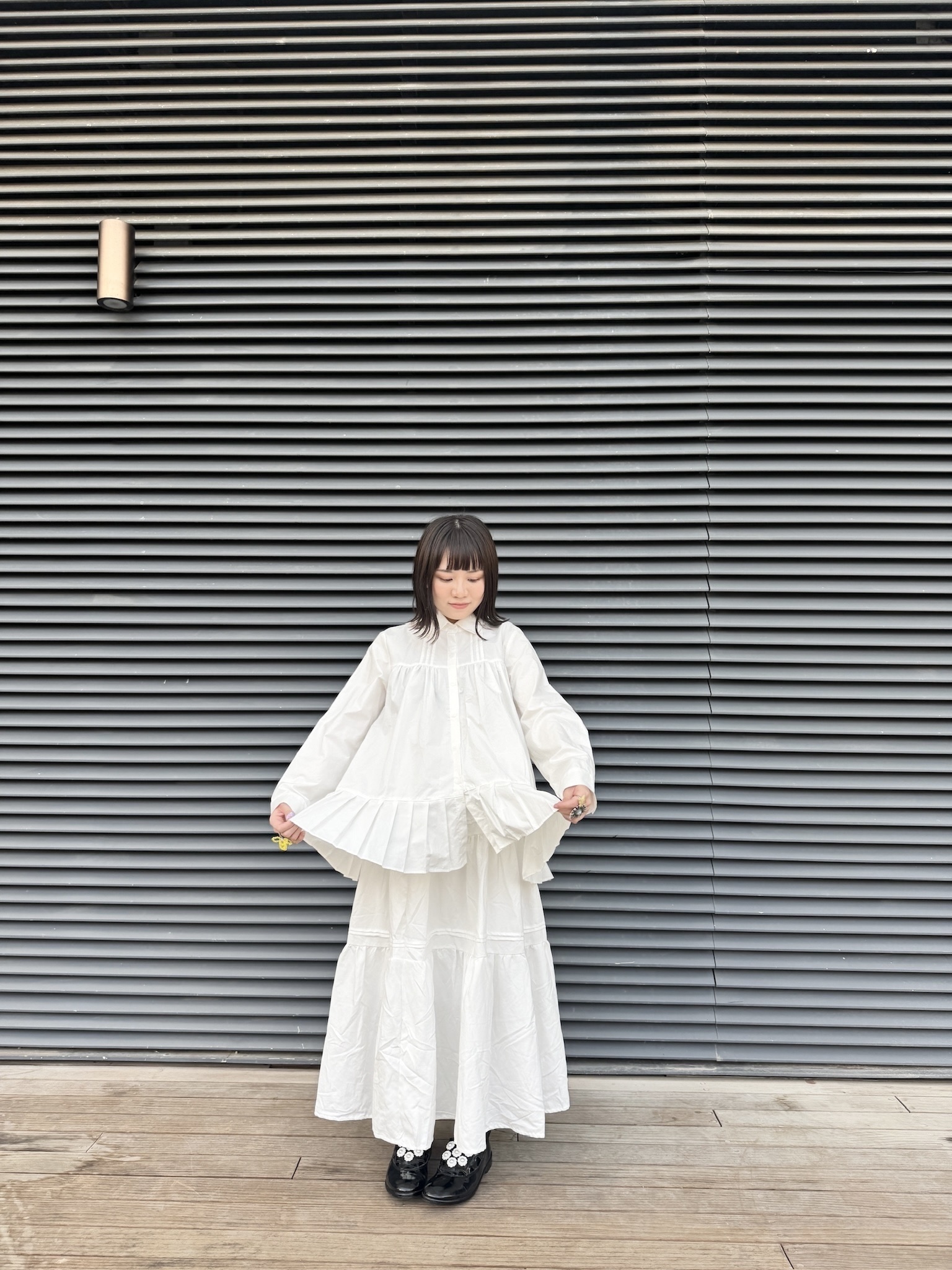 百摺尾長袖恤衫