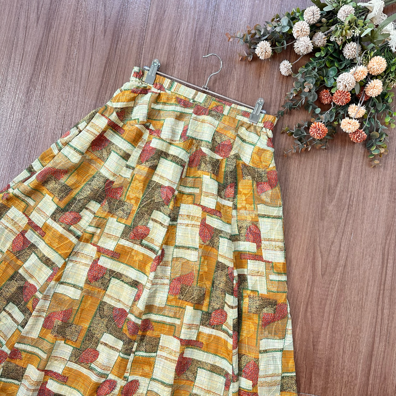 溫暖日光色拼布感半身裙