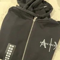 [S] ARMANI EXCHANGE SMALL SIGNATURE LOGO SWEATSHIRT,BLACK, 7VYM10YJDBZ-1200 [FINAL SALE] (SAX226)