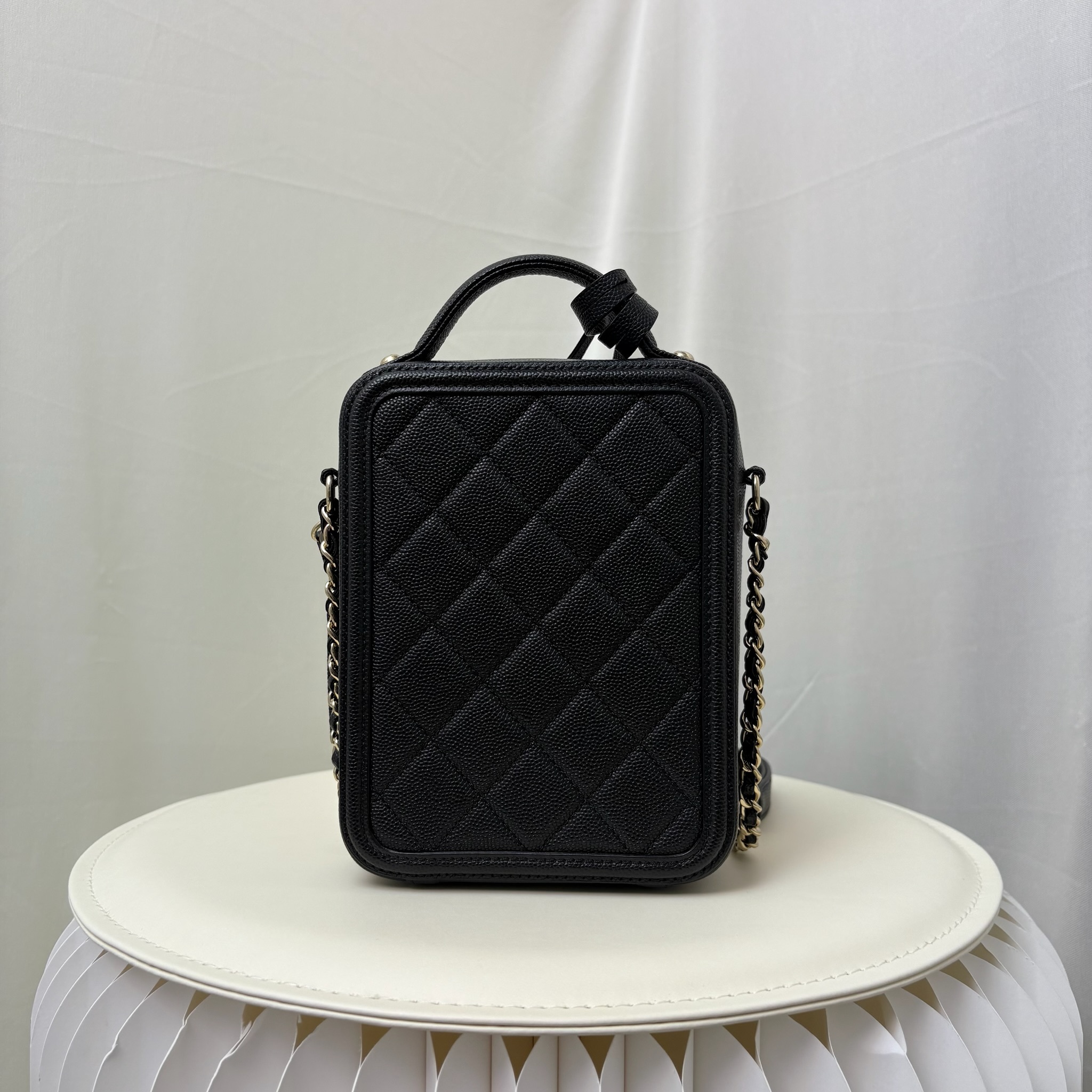 Chanel Vanity Case - Black / Ghw