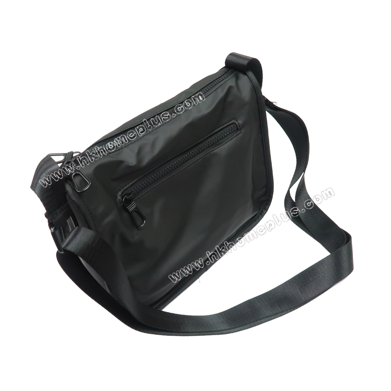 小型皮膜斜孭袋