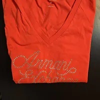 [S] ARMANI EXCHANGE LOGO LETTERING BLING BLING RHINSTONE V-NECK T-SHIRT,PINK, 7VYTFF-YJ16Z-14AZ (SAX243)