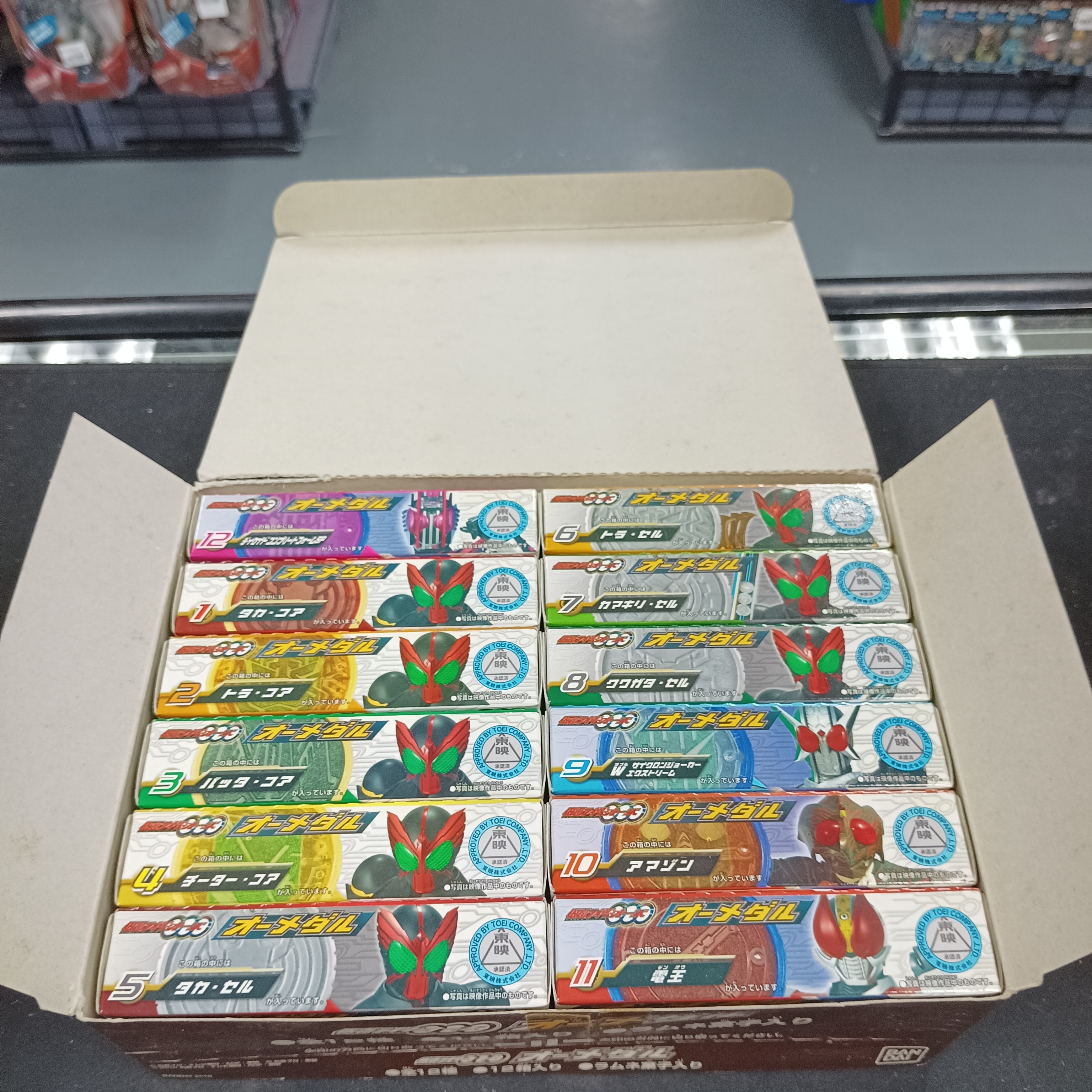 寄賣-幪面超人-盒玩 ooo 硬幣vol.1 一套12種