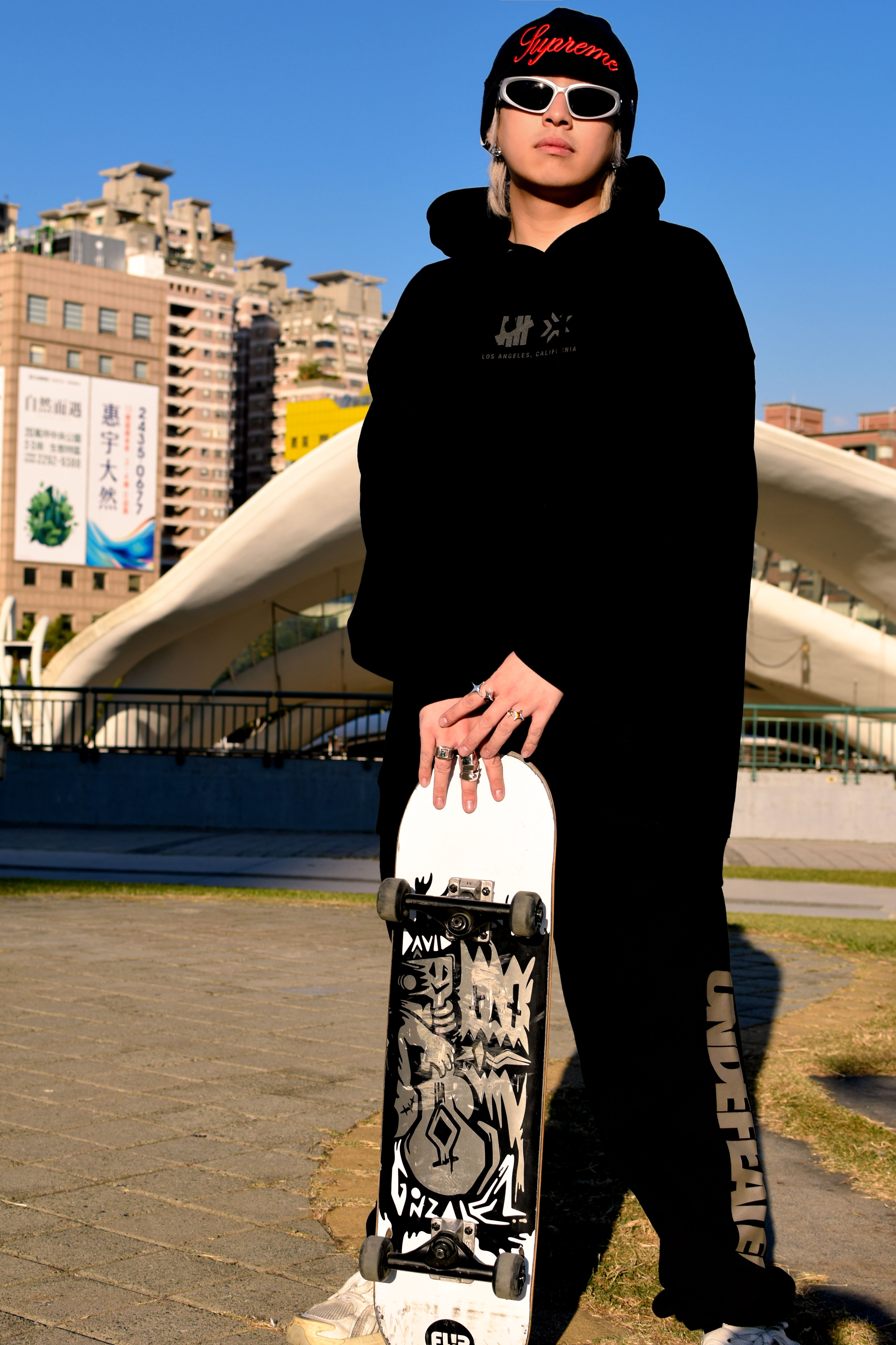 ☆ETW☆【EASY TO WEAR】UNDEFEATED LOGO SWEATPANT 長褲 運動褲 柵欄