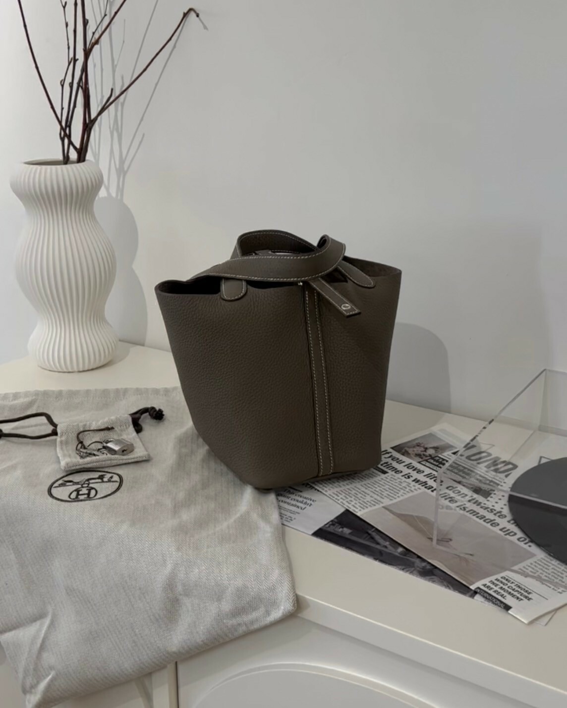 HERMES｜P18菜籃子 大象灰銀扣