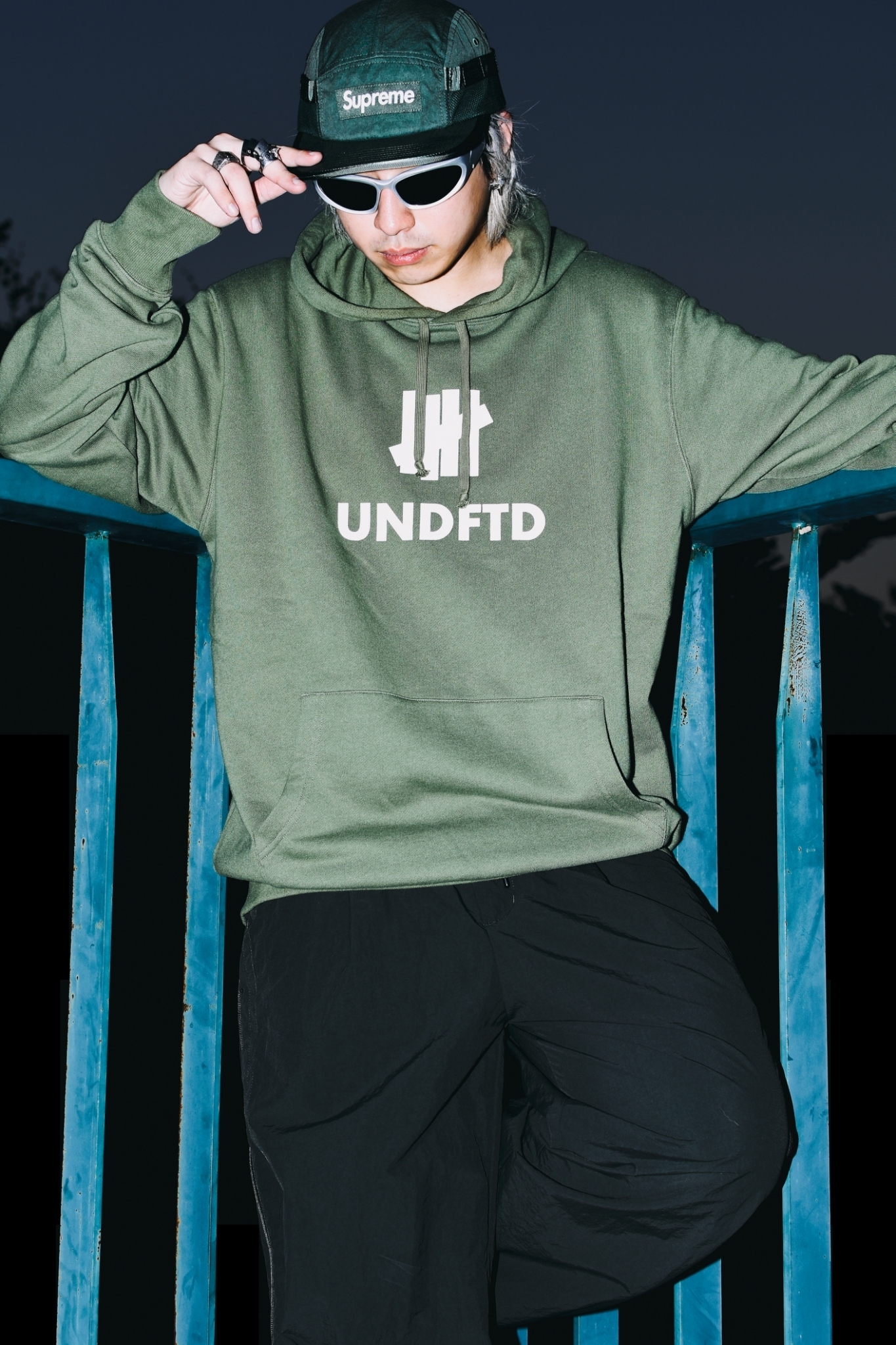 ☆ETW☆【EASY TO WEAR】UNDEFEATED ICON HOODIE 帽T 標誌 柵欄 冬季 黑色 綠色